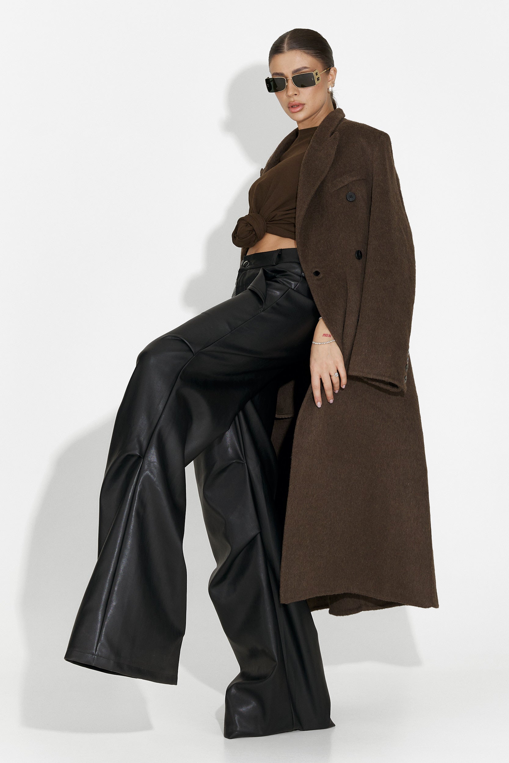 Κομψό γυναικείο παλτό καφέ Savira Bogas