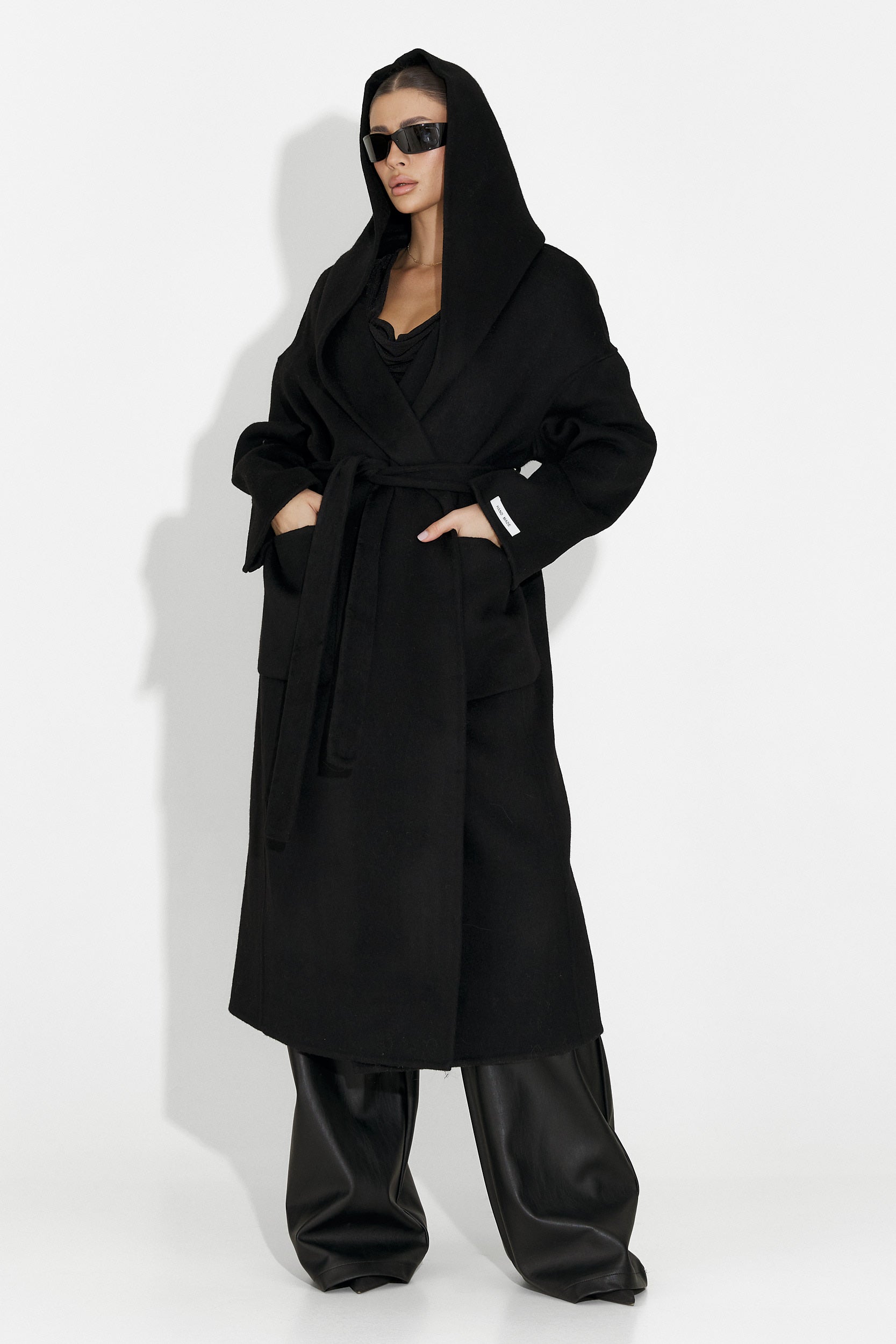 Elegant black women's coat Carivana Bogas