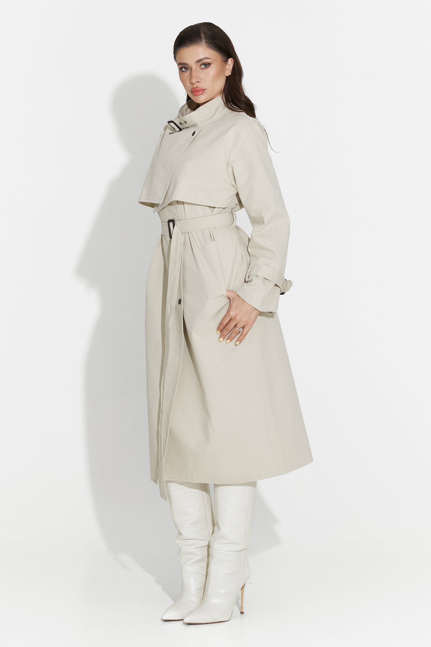 Emalia Bogas Langer Grauer Damenmantel