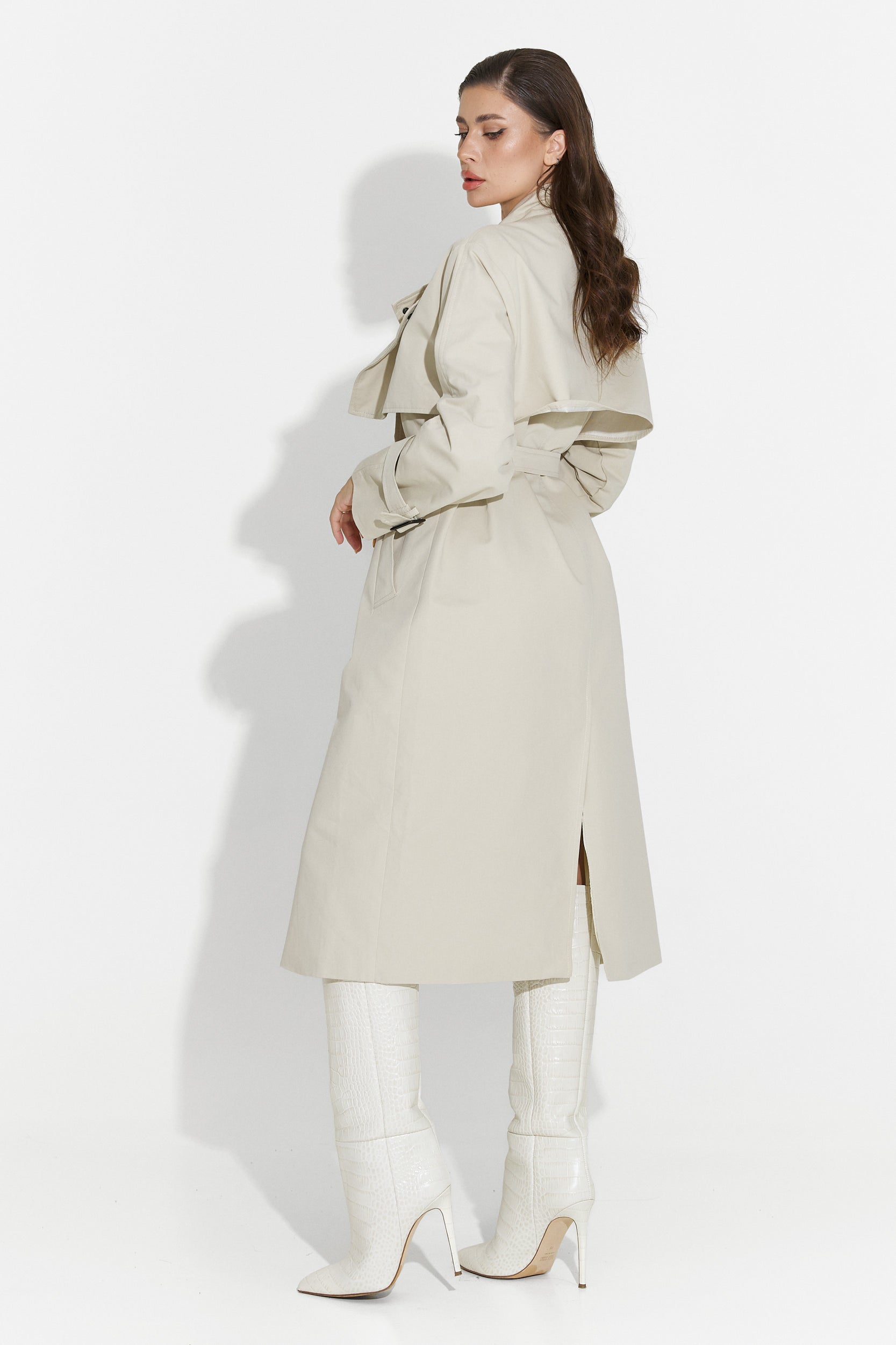 Emalia Bogas Langer Grauer Damenmantel