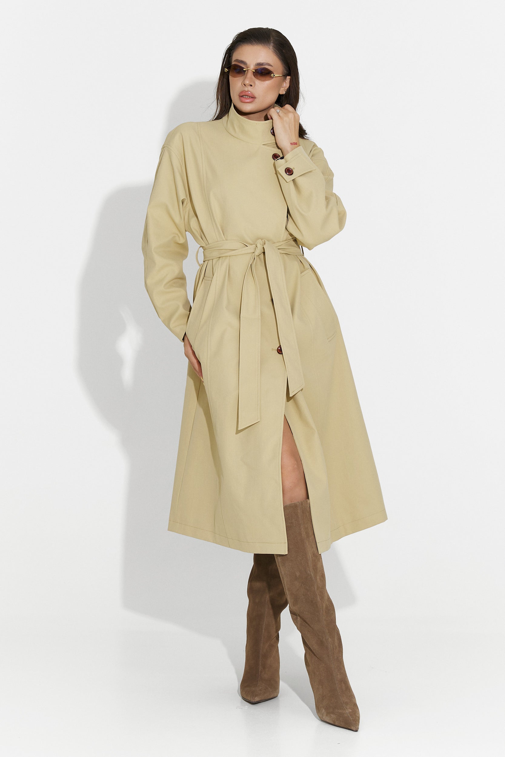 Płaszcz damski średni brązowy Dakisa Bogas