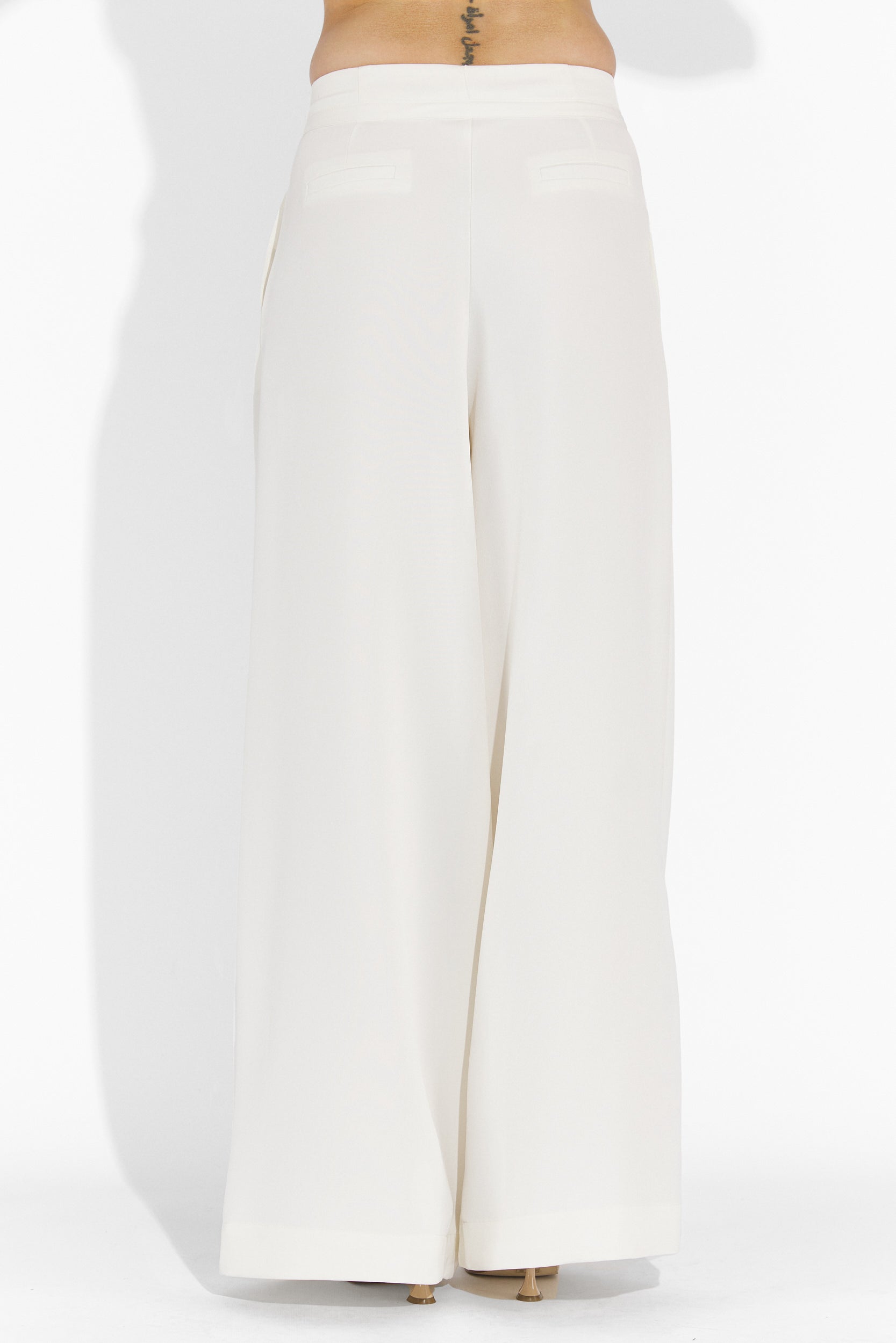 Λευκά casual παντελόνια γυναικεία Eusebiu Bogas