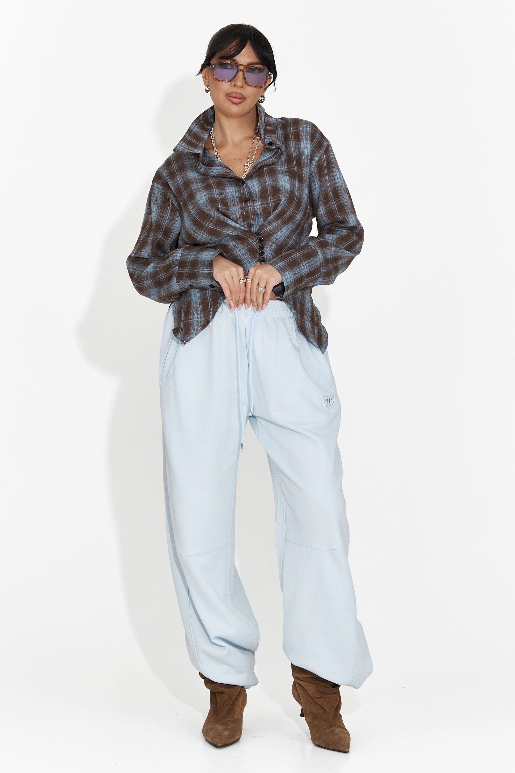 Dambyxor i avslappnad stil ljusblå Romela Bogas