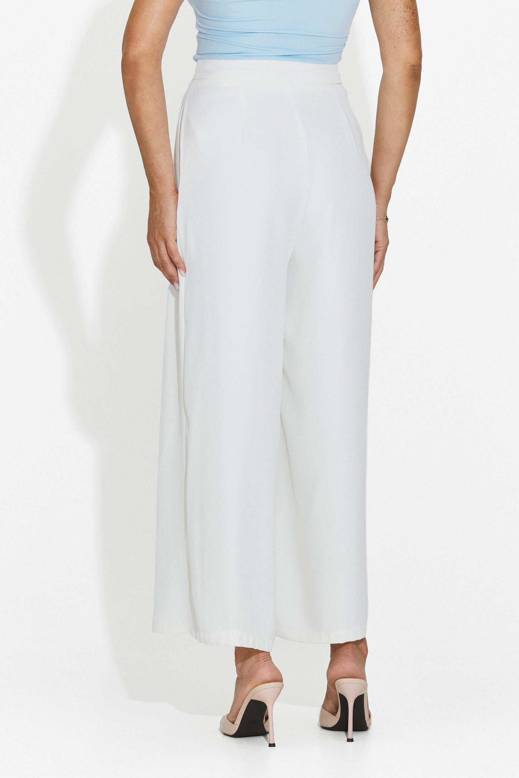 Women's elegant white pants Lioria Bogas