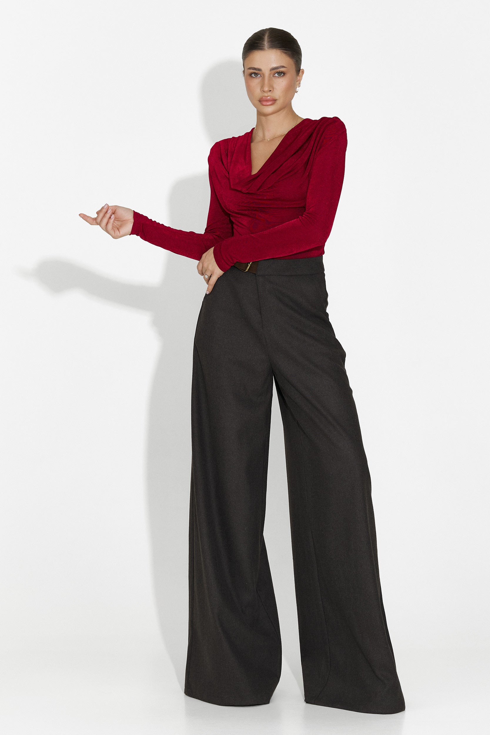 Velira Bogas Elegant Grey Ladies Trousers