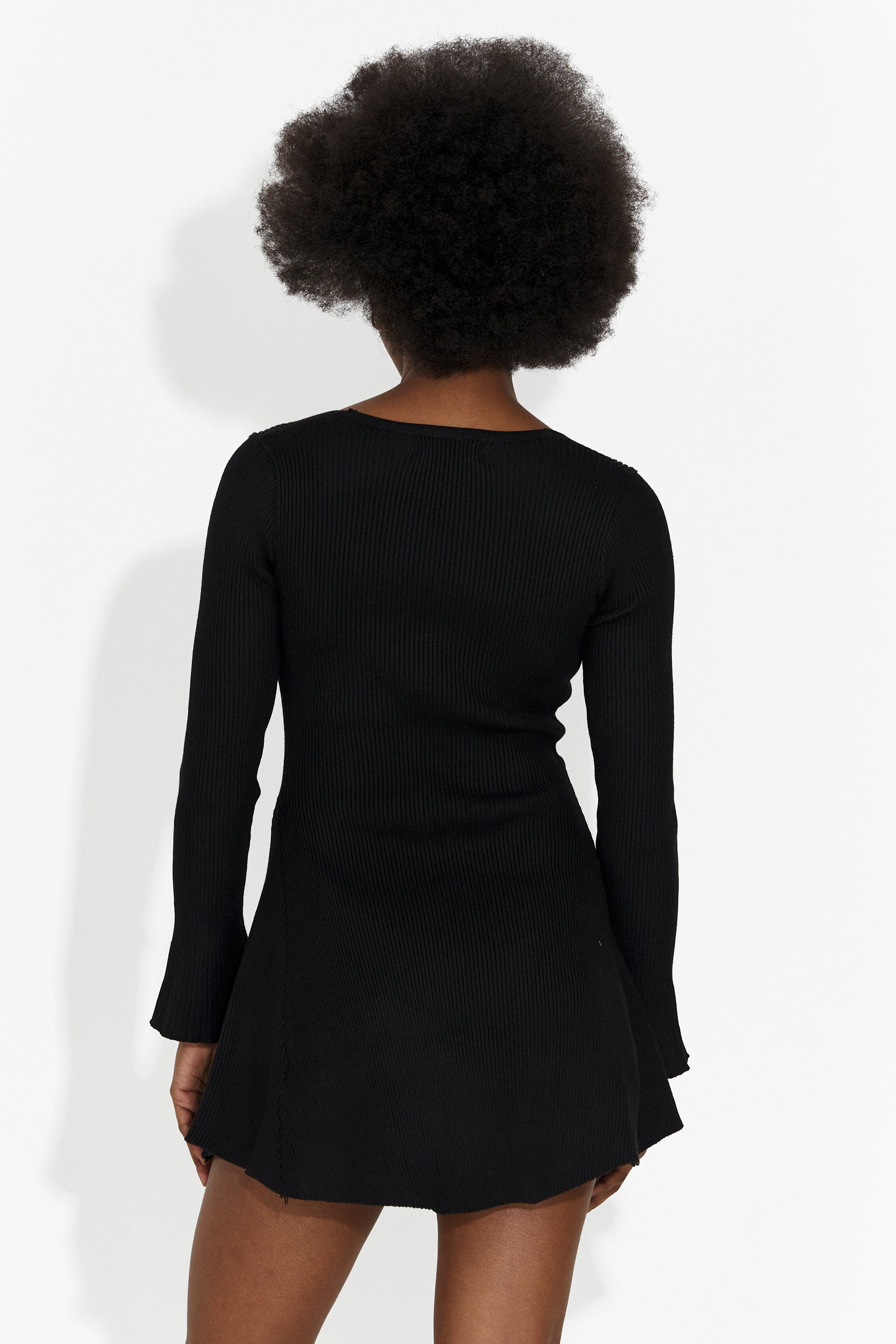 Svart avslappnad damklänning Nesie Bogas