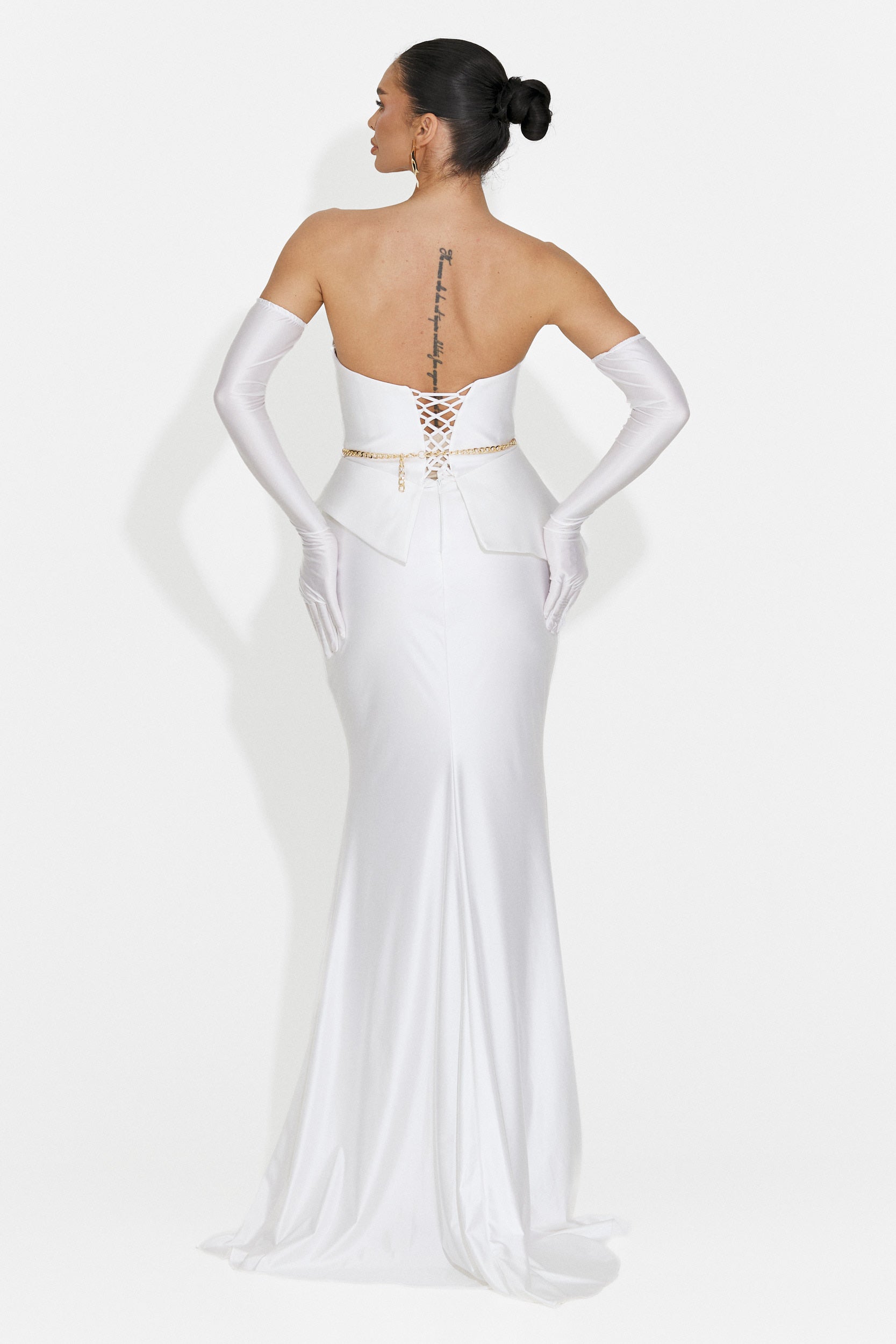 Merle Bogas Langes weißes Damenkleid