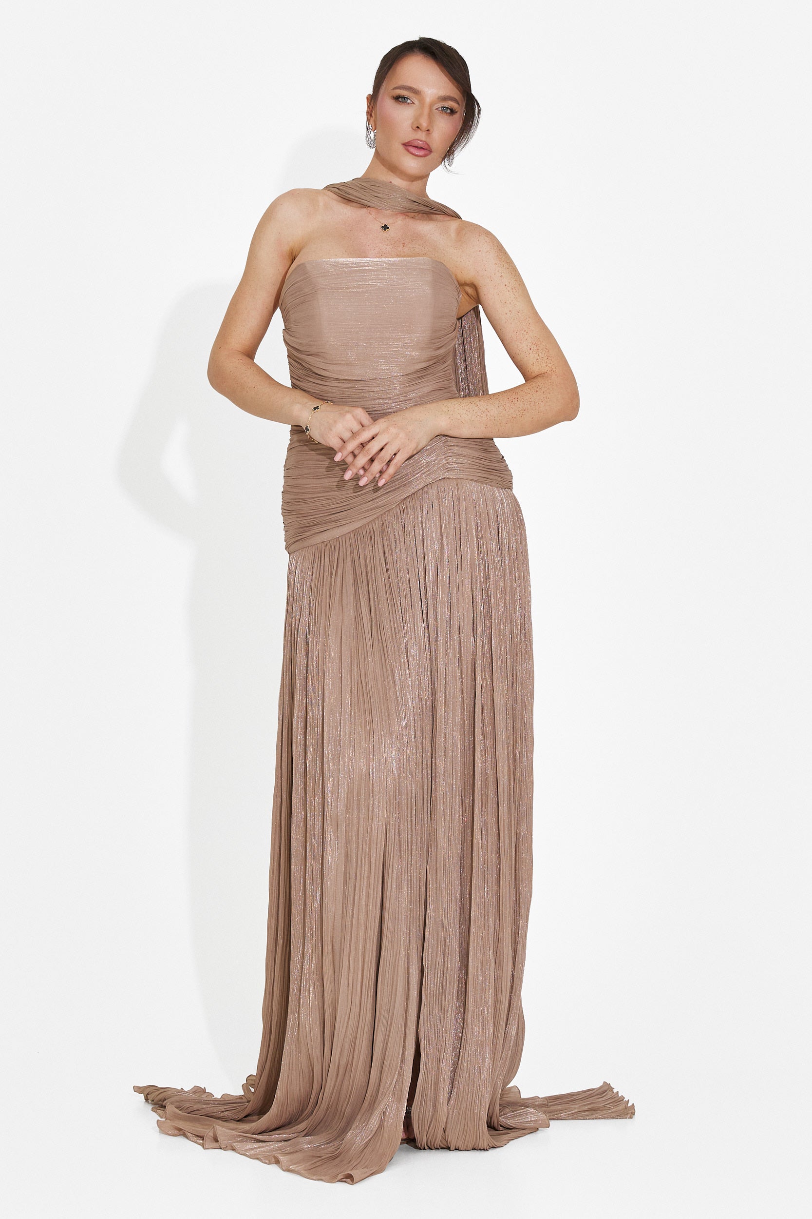 Rochie dama lunga bej Gabielia Bogas