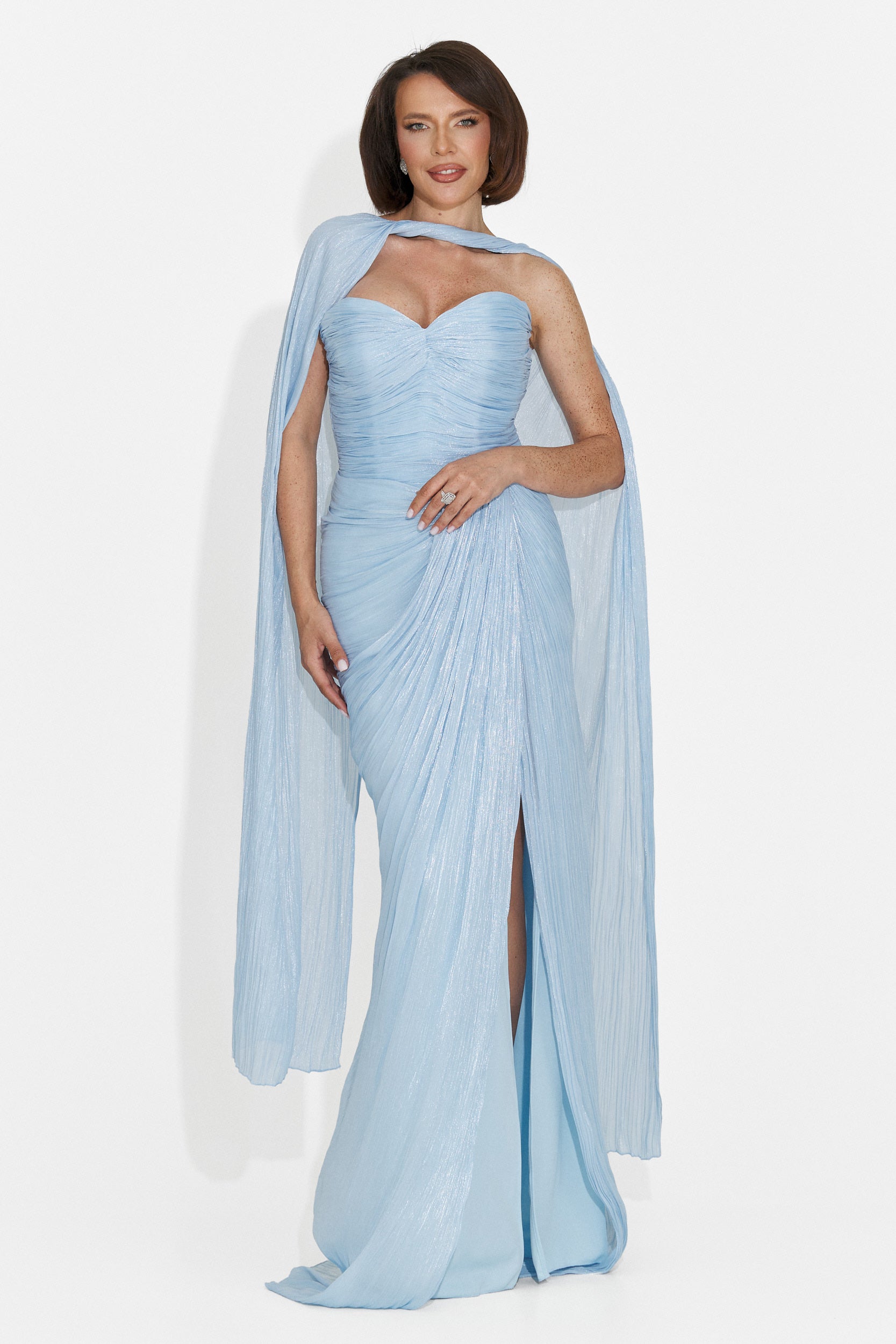 Gretas langes blaues Damenkleid