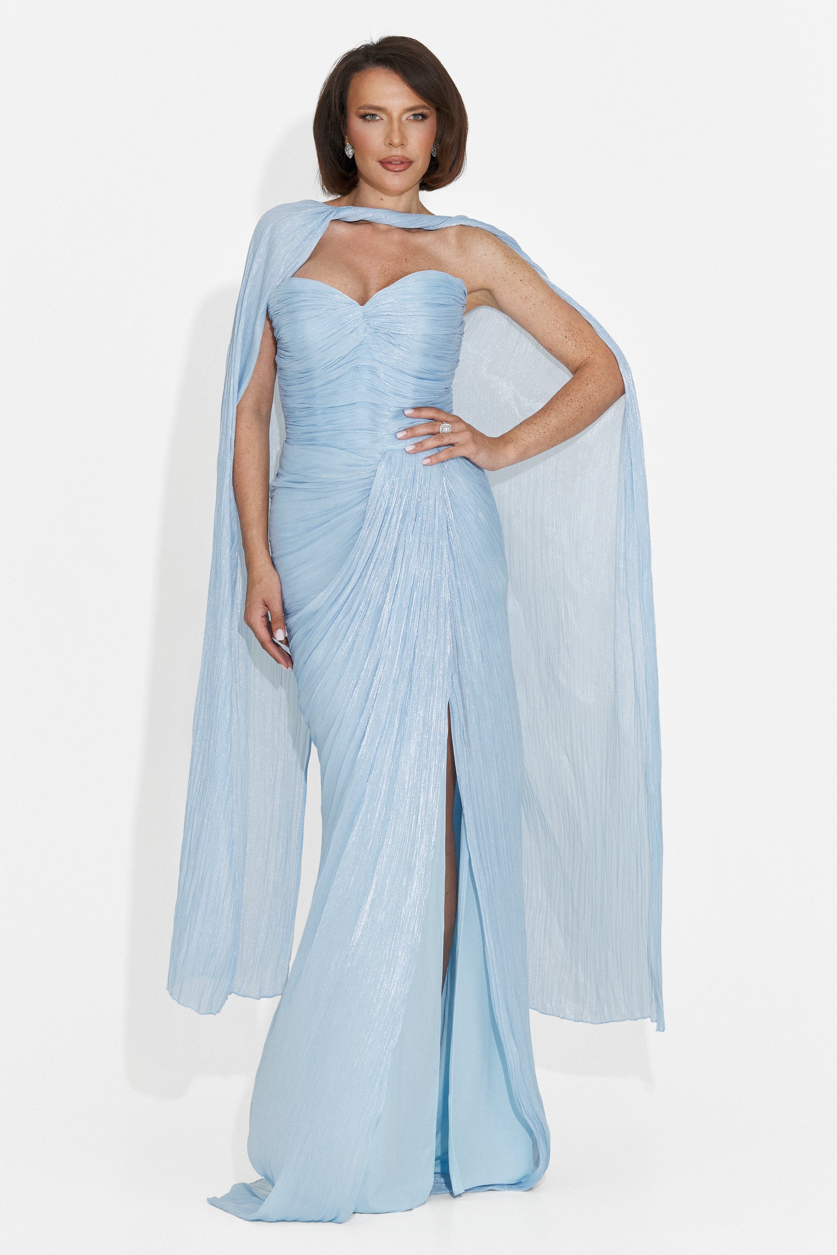 Gretas langes blaues Damenkleid
