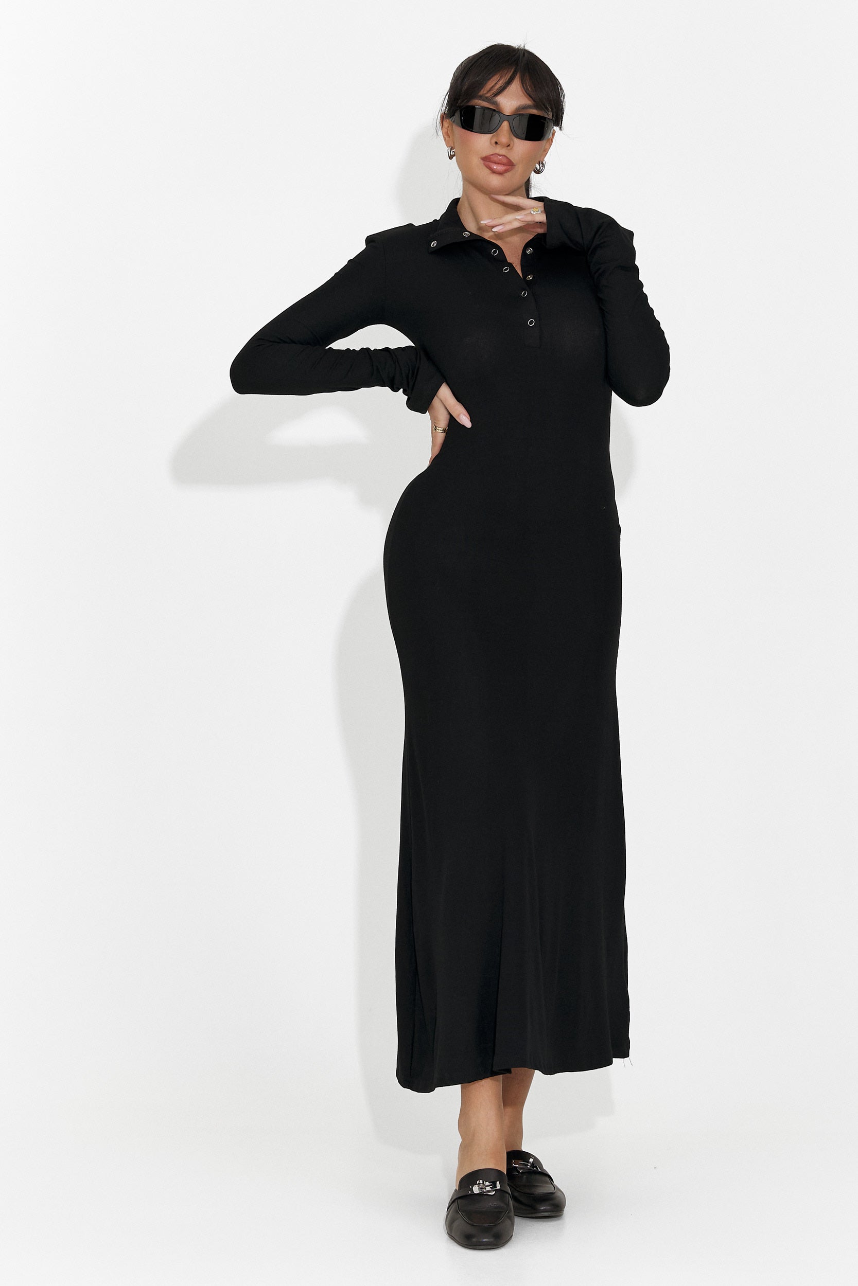 Robe Longue Noire pour Dames d'Amberlin Bogas
