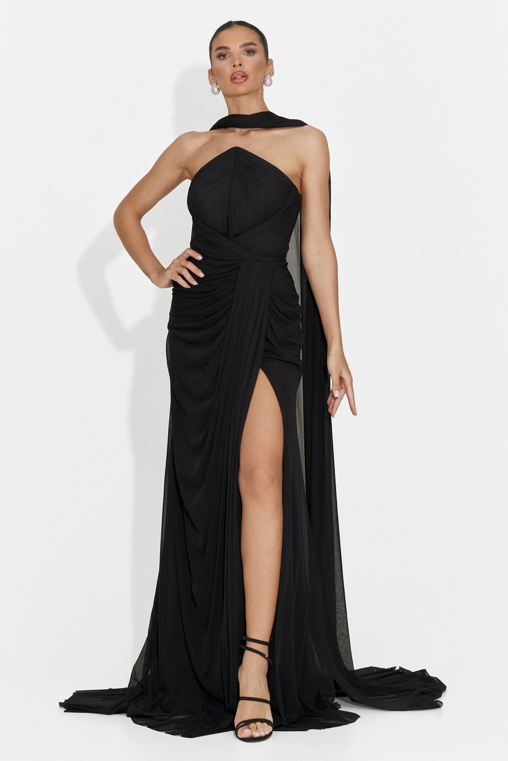 Lotas Bogas langes schwarzes Kleid für Frauen