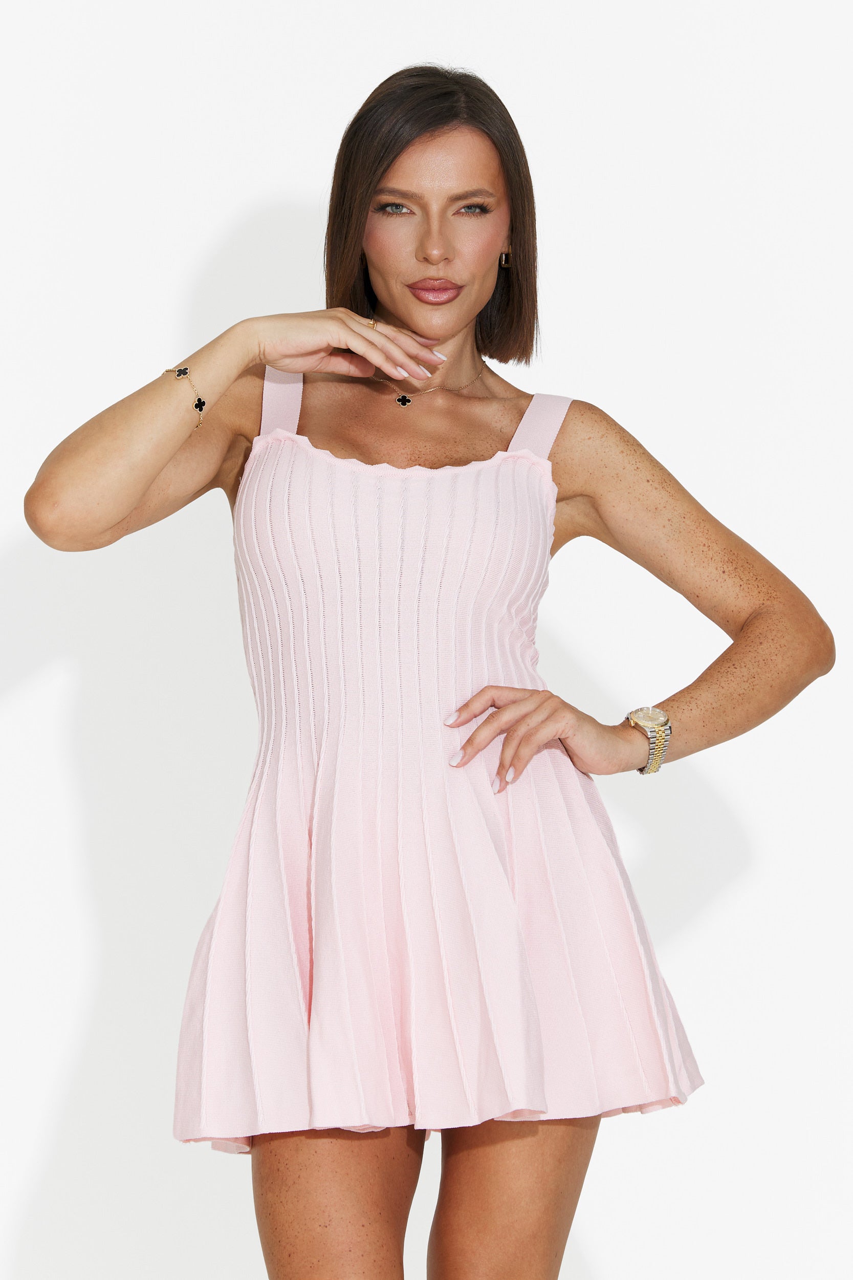Short pink women's dress Sirinia Bogas