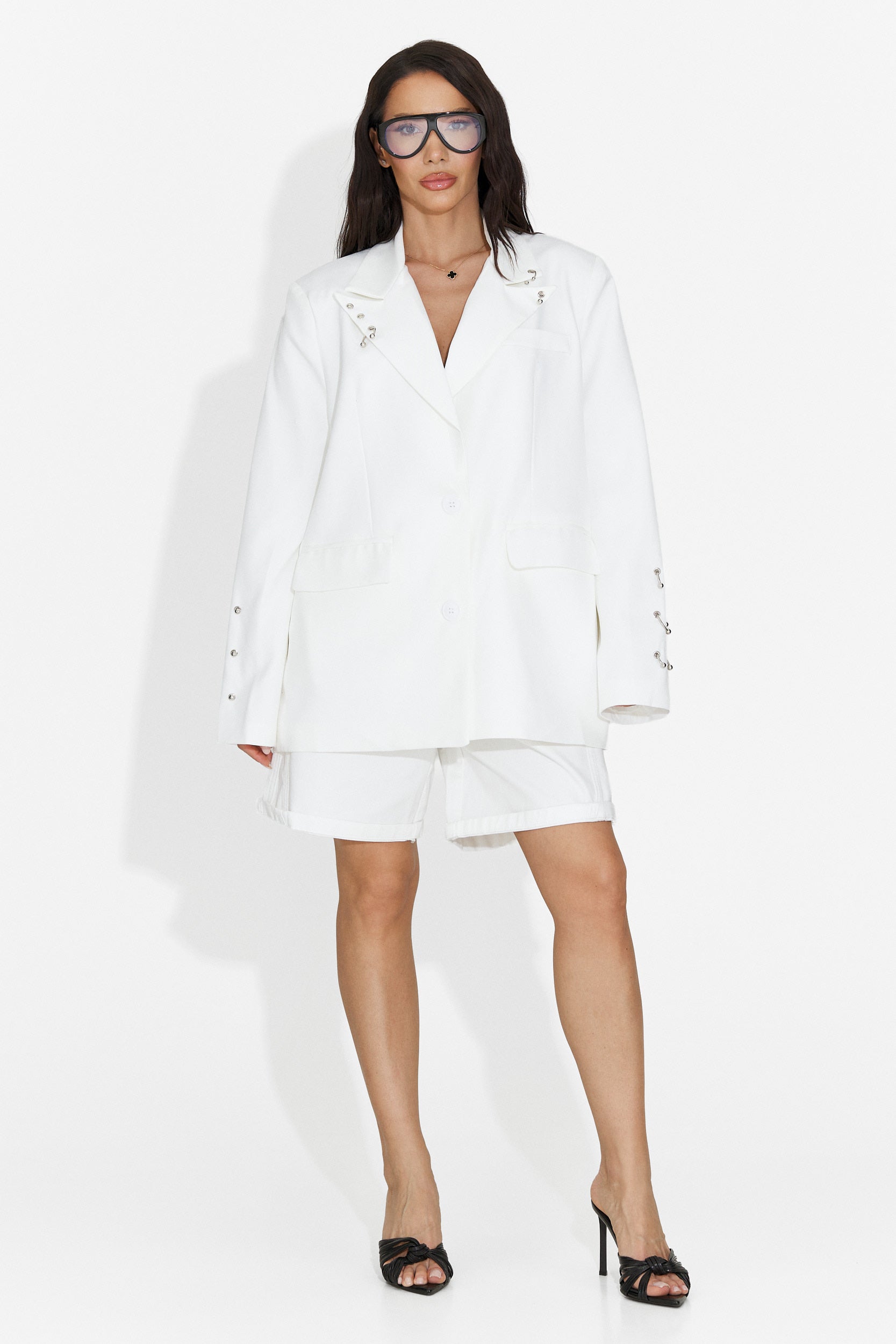 Elegante blazer blanco Kelda Bogas para damas
