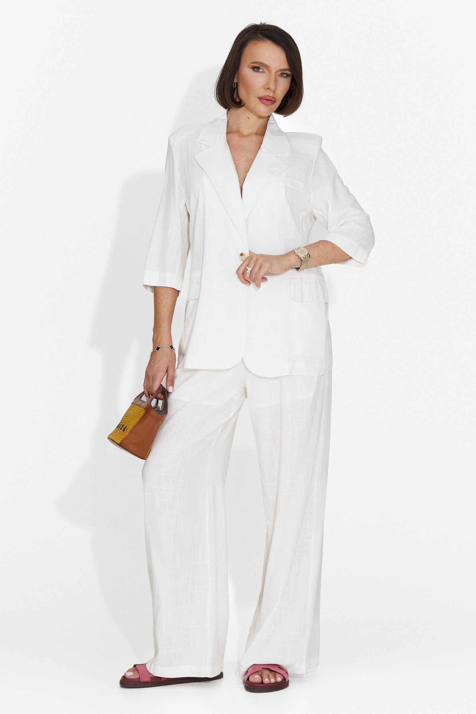 Eleganter weißer Sweta Bogas Damenblazer