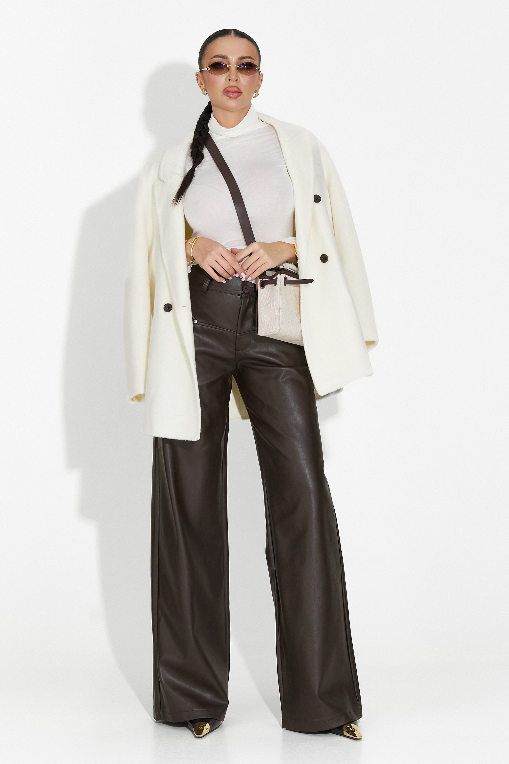 Elegant beige damkavaj Novelia Bogas