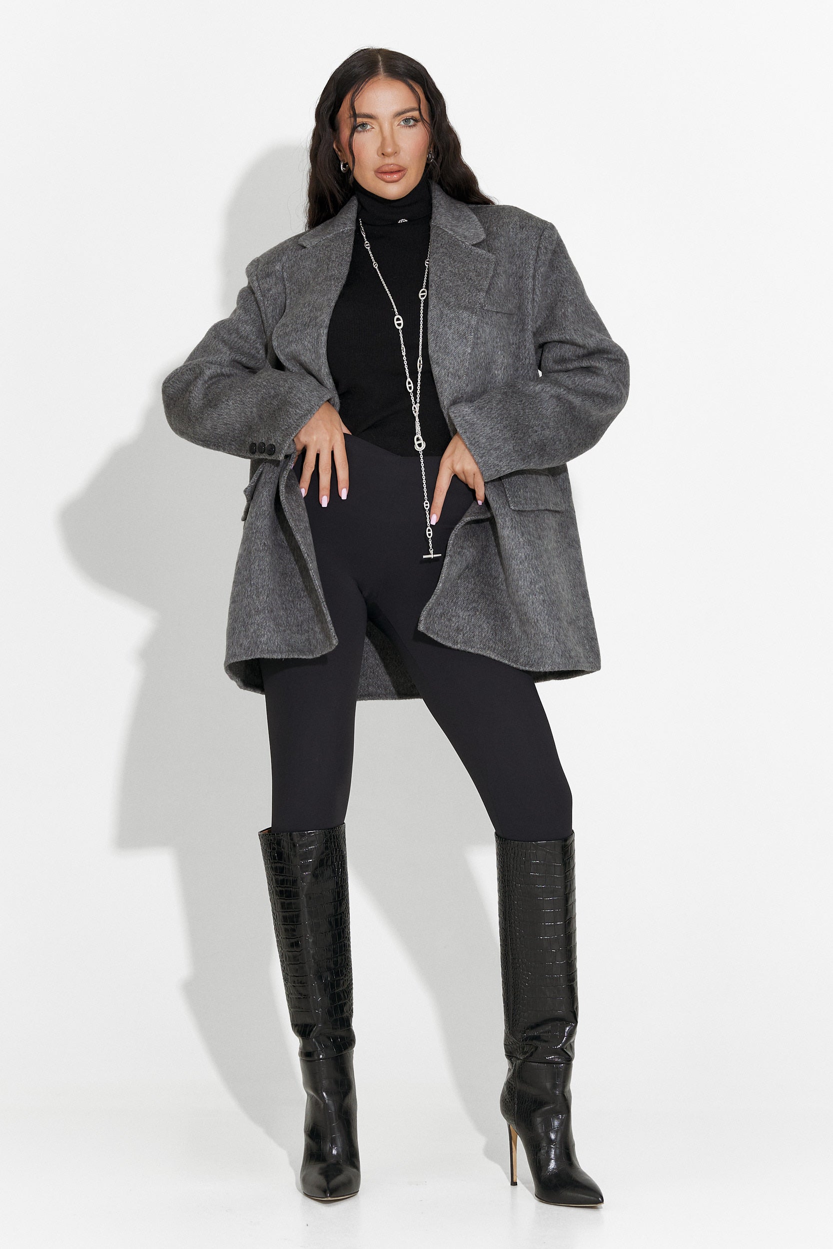 Elegant women's gray blazer Kalindra Bogas