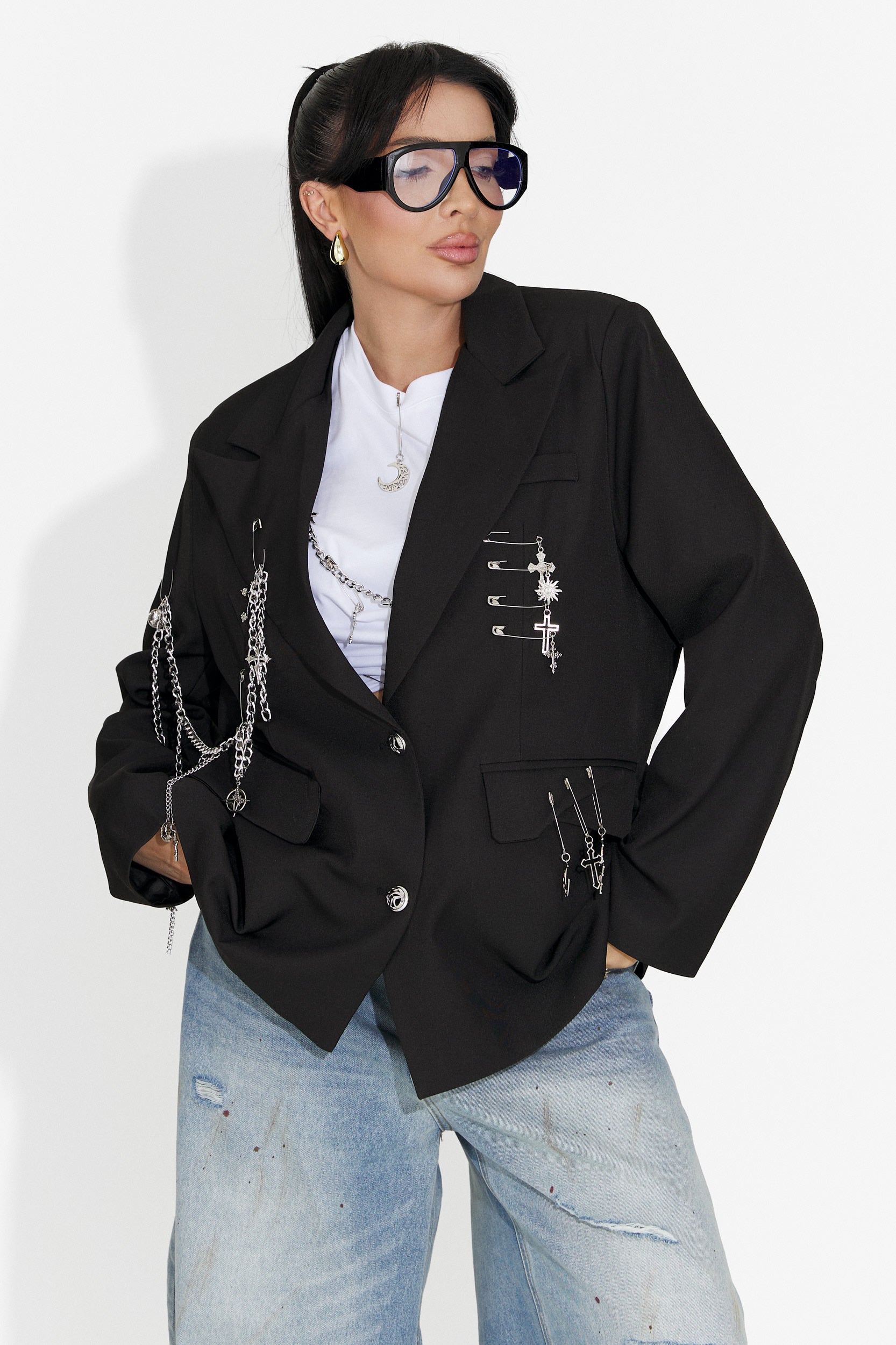 Κομψό μαύρο blazer για γυναίκες Amaranda Bogas