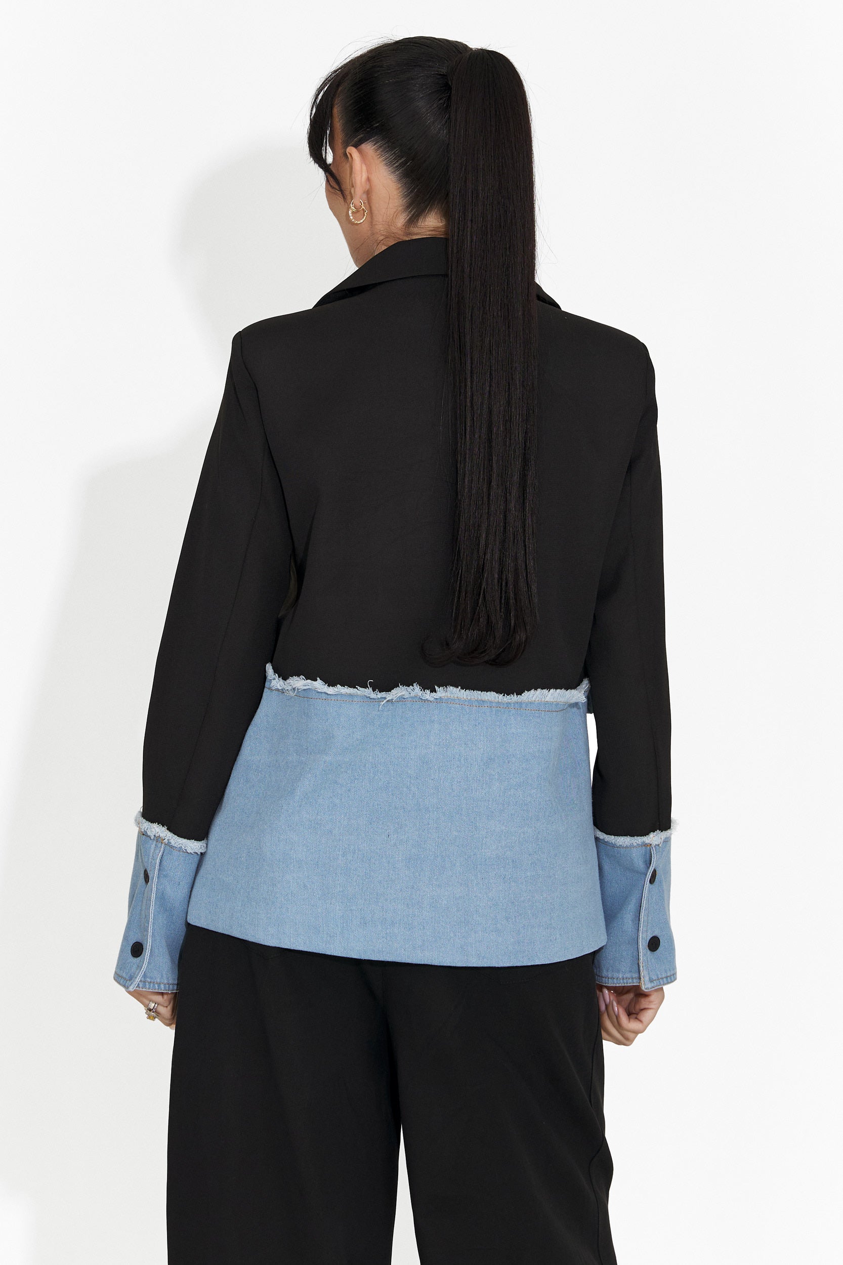 Elegant black women's blazer Samiria Bogas