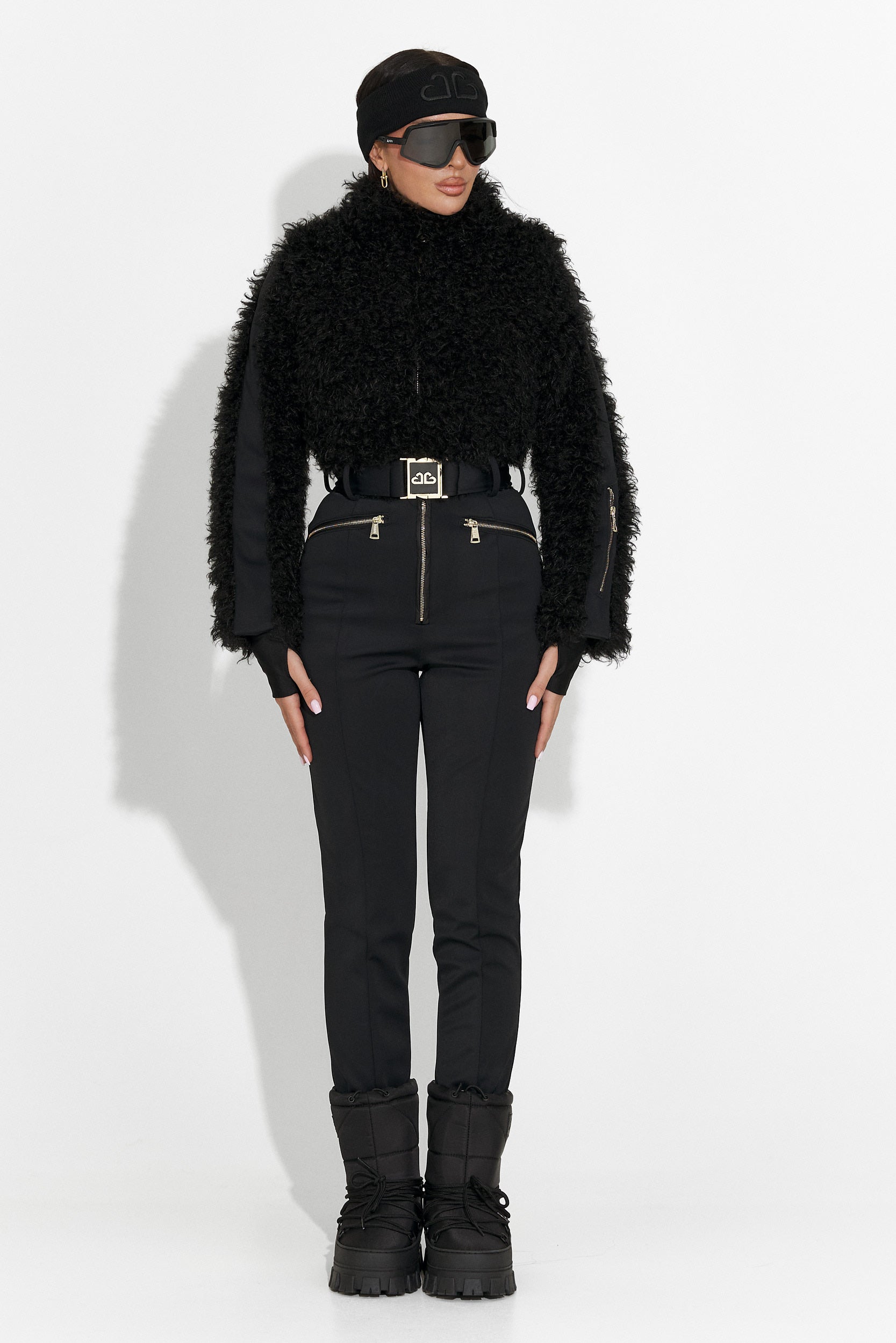 Combinaison de Ski Décontractée Noire d'Alycia Bogas