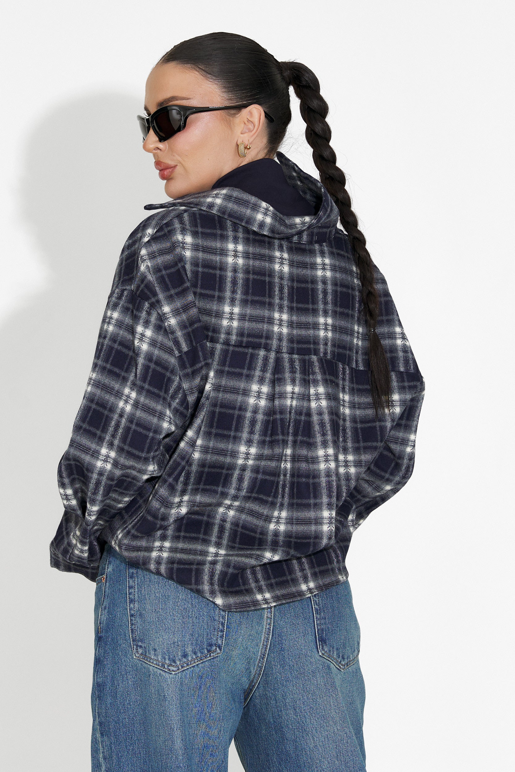 Noielia Bogas Damen Shirt Set + Marineblaues Tank Top