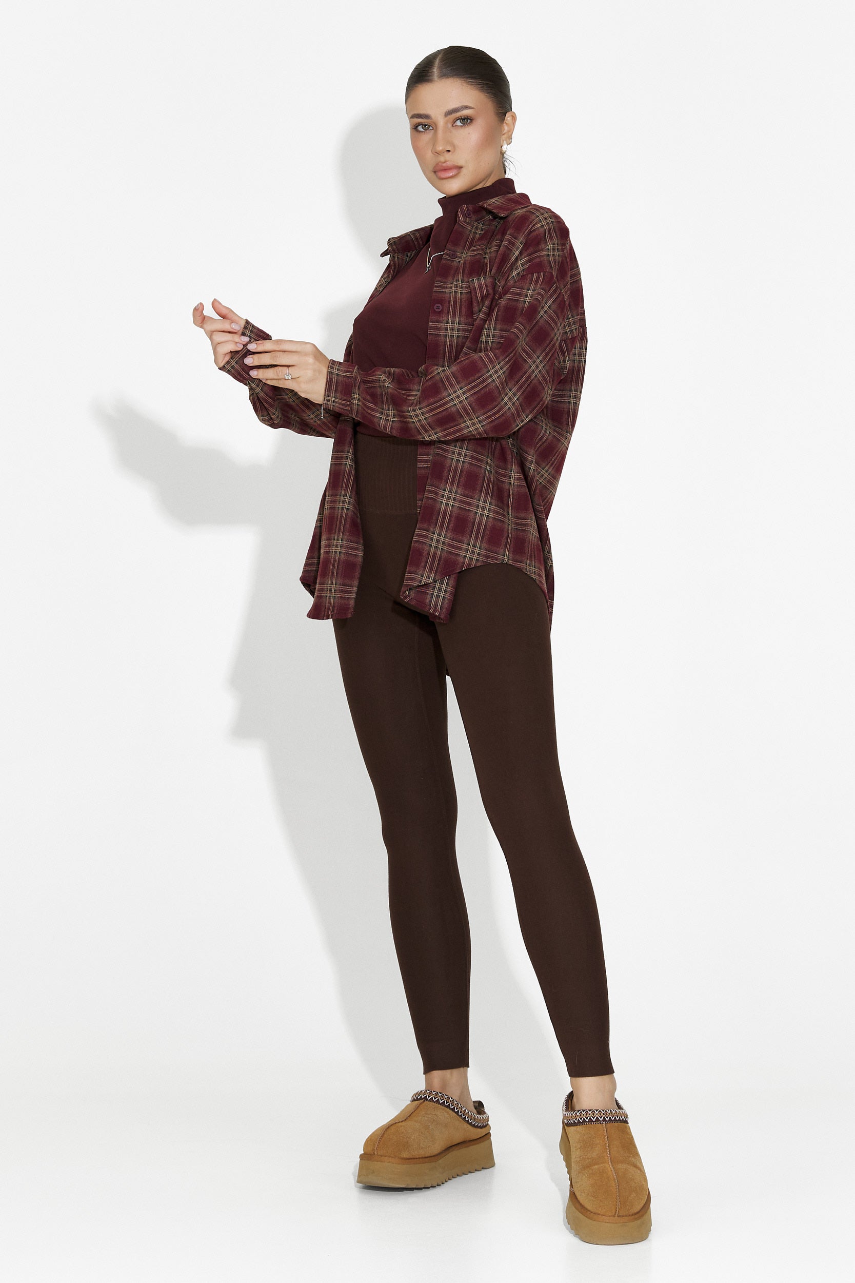 Σετ γυναικείο πουκάμισο + φανελάκι μπορντό Arlete Bogas