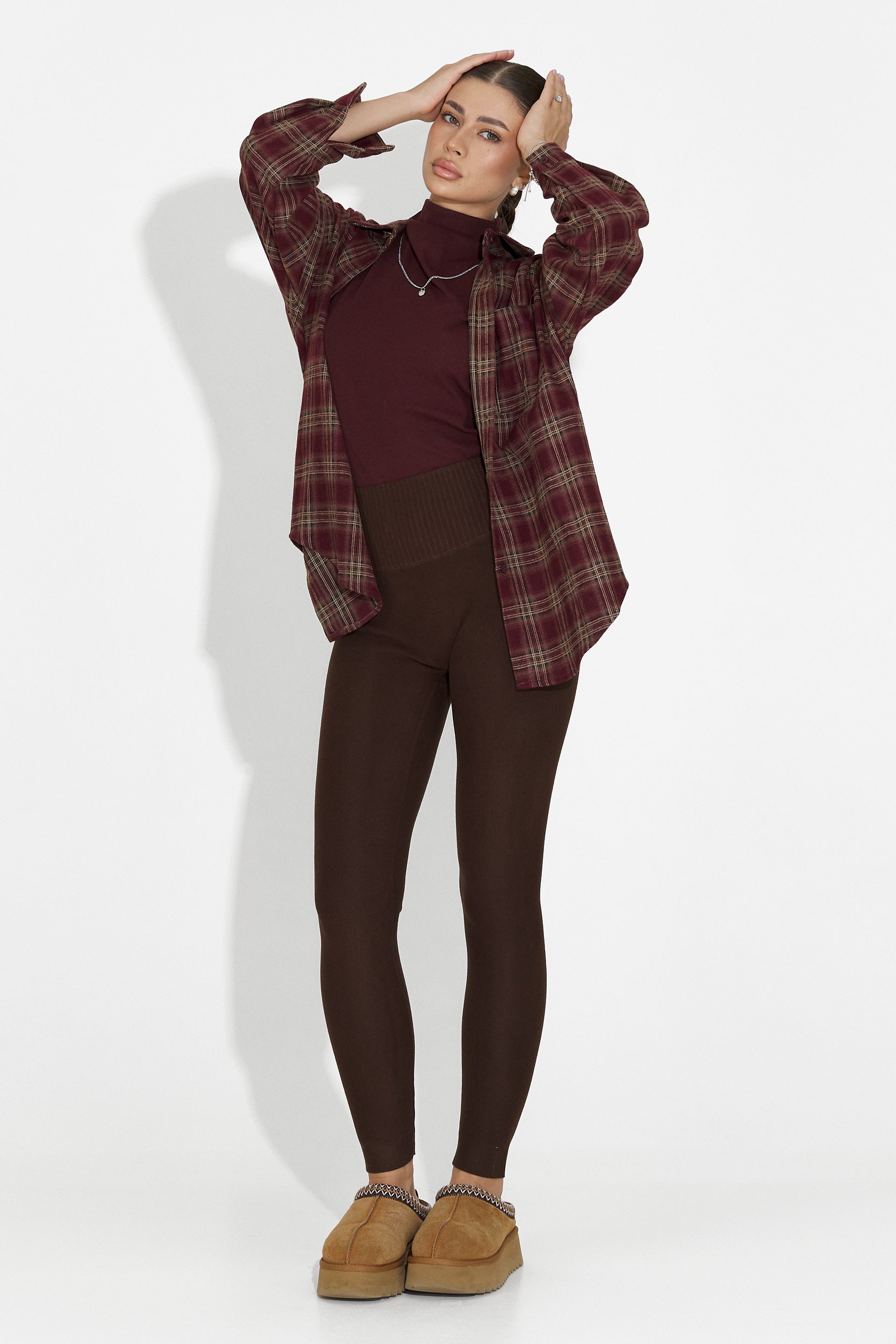 Σετ γυναικείο πουκάμισο + φανελάκι μπορντό Arlete Bogas