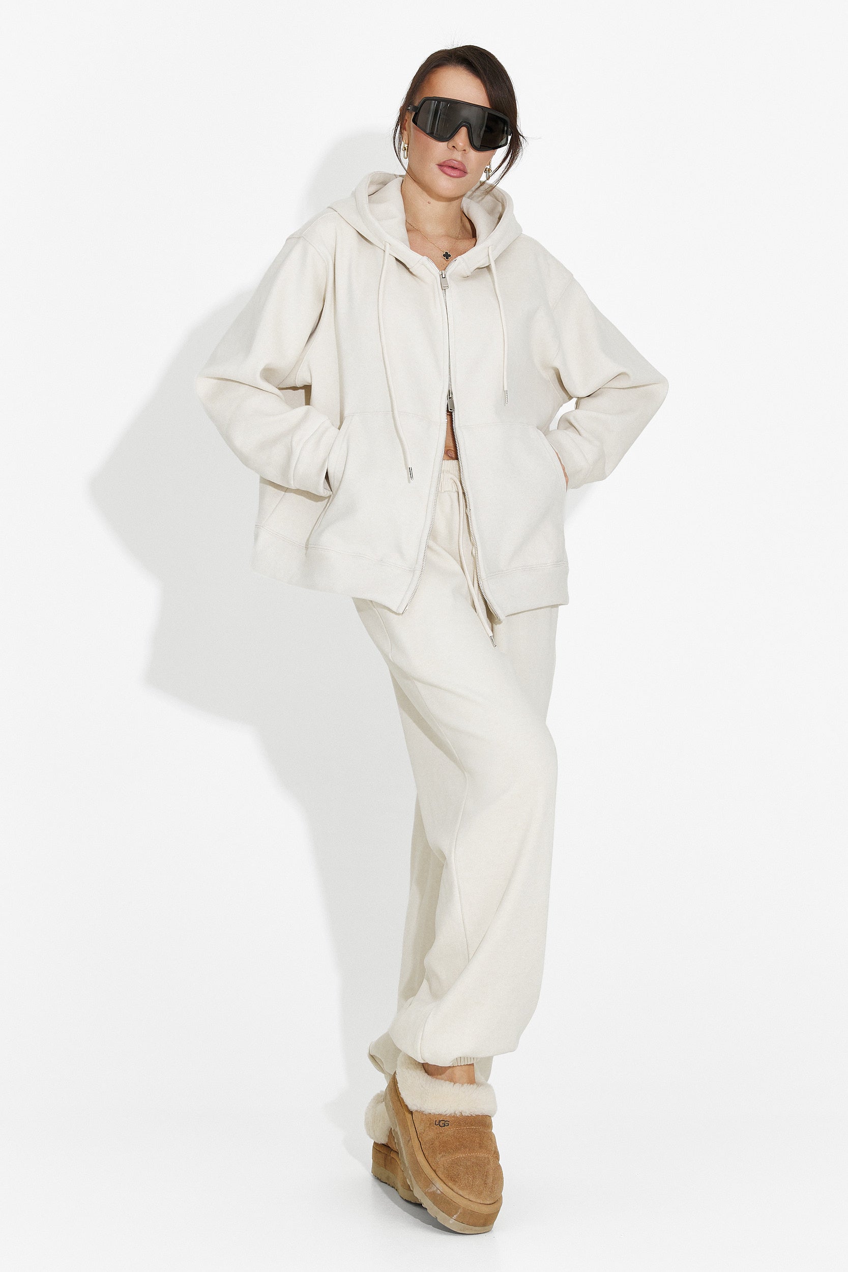 Γυναικείο casual σετ φόρμας μπεζ Chester Bogas