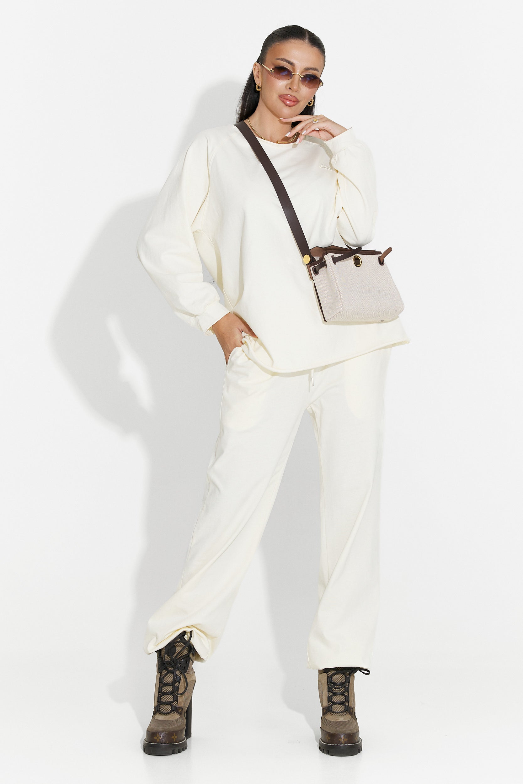 Clavira Bogas Casual Beige Women's Training Suit