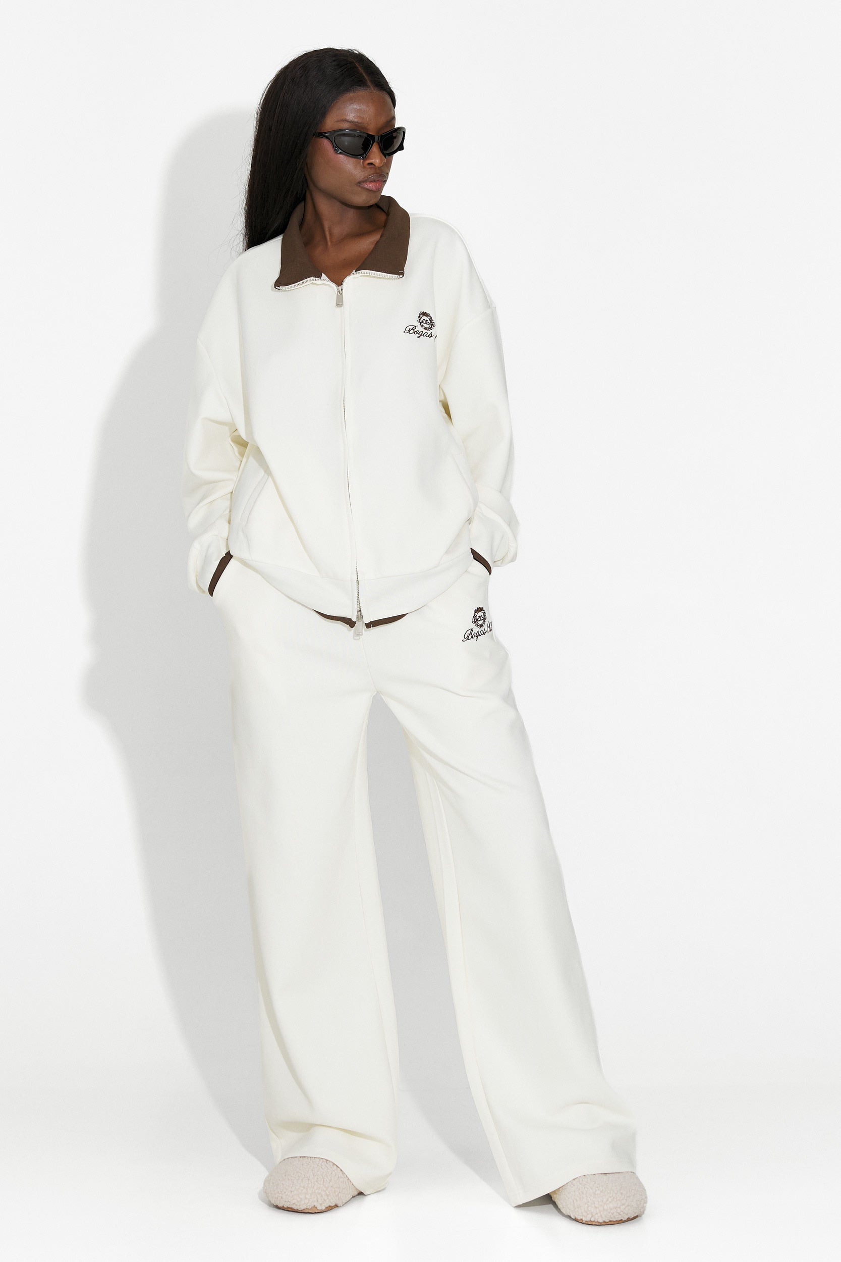 Dres damski casual beżowy Lysara Bogas