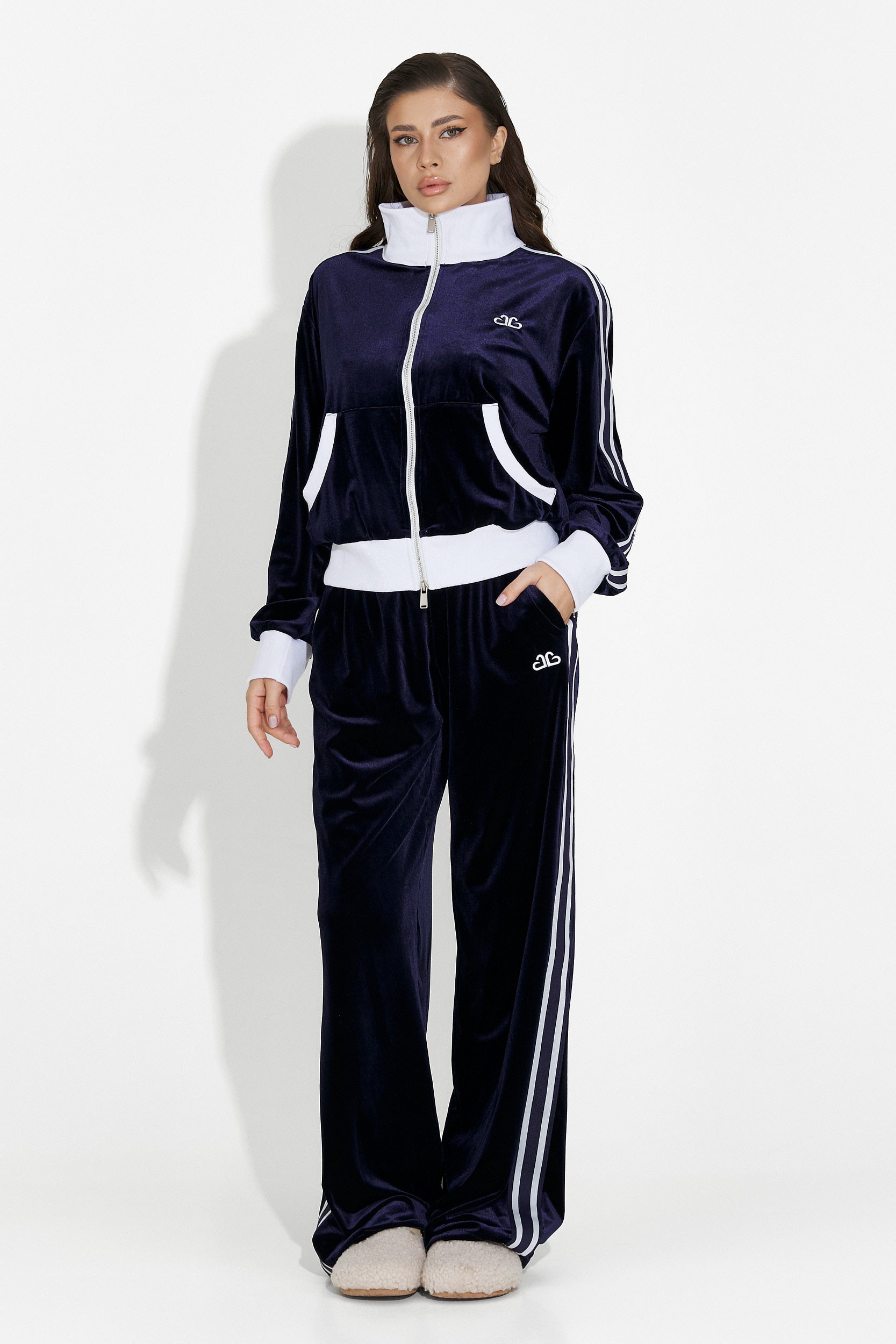 Chanela Bogas Navy Blue Casual Women's Training