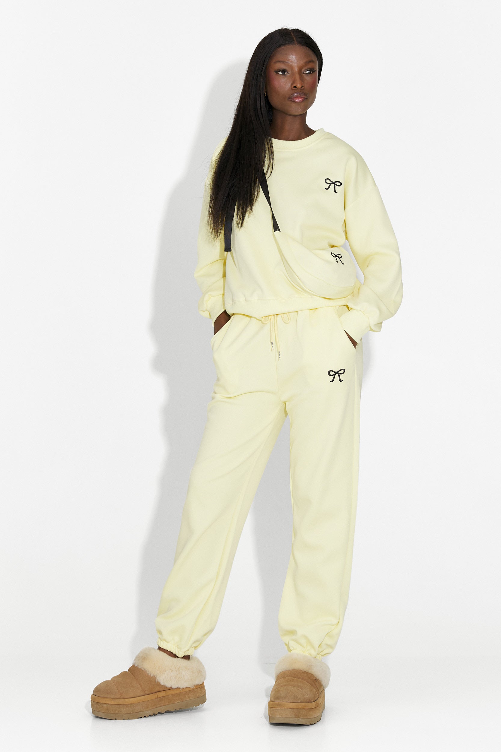 Serelis Bogas Yellow Casual Women's Training Suit