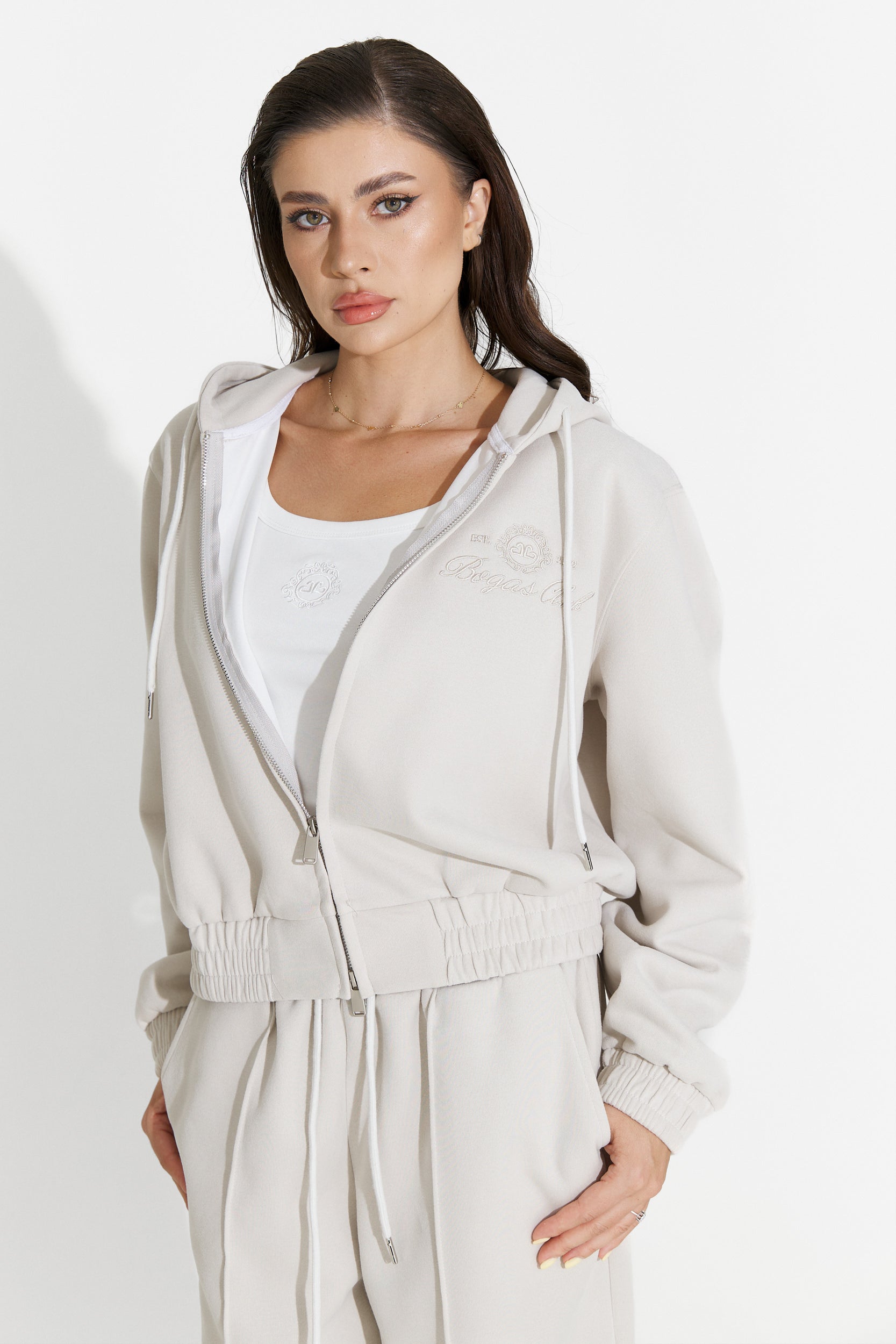 Allenamento Casual Grigio da Donna di Lorisea Bogas