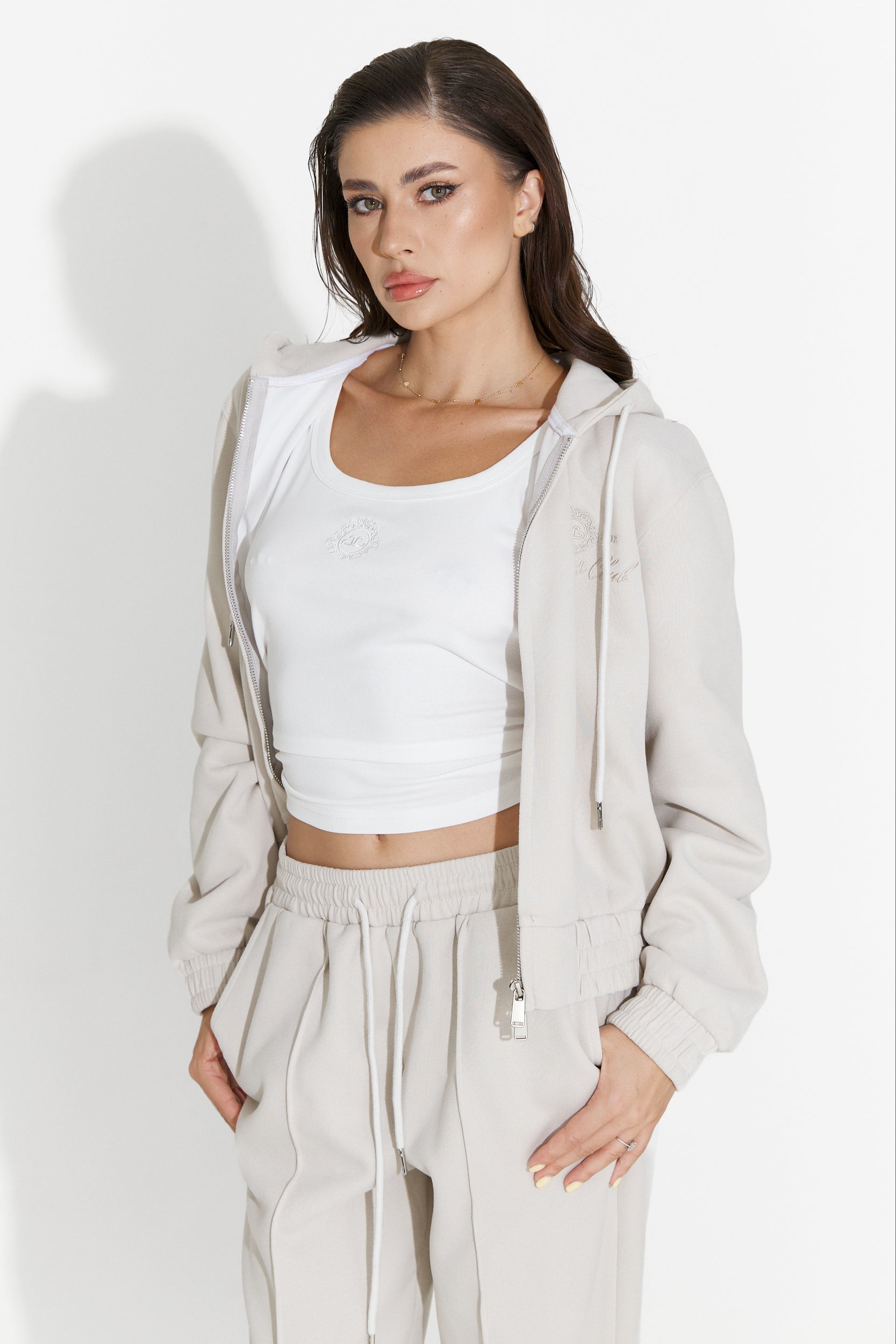 Allenamento Casual Grigio da Donna di Lorisea Bogas