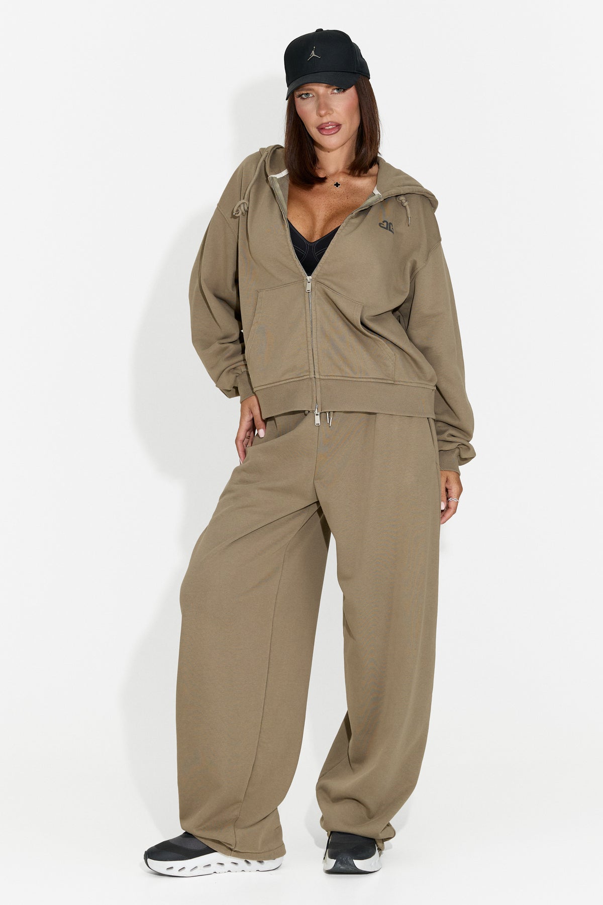 Women's casual khaki tracksuit Chavimielia Bogas