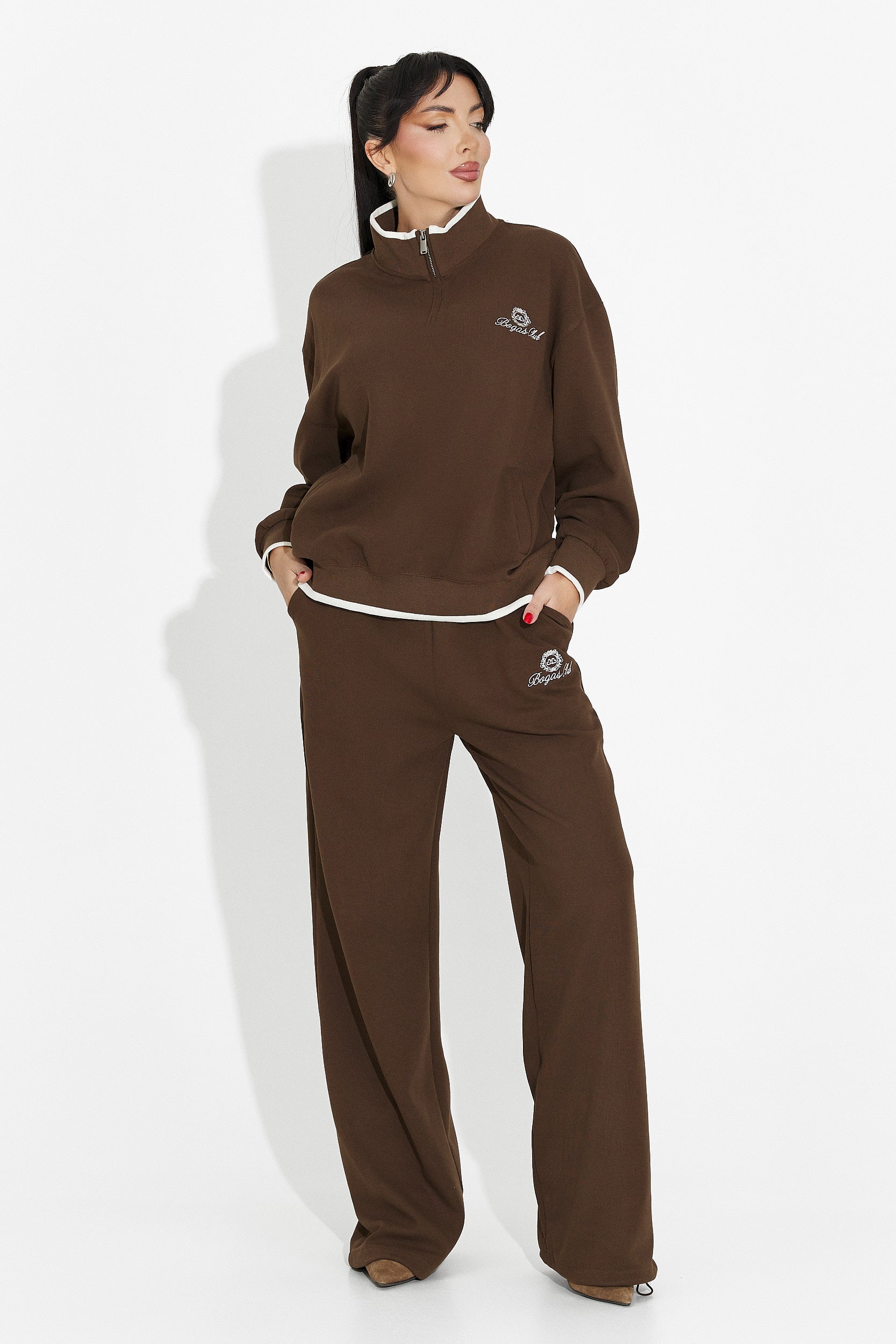 Trening damski casual brązowy Vilma Bogas