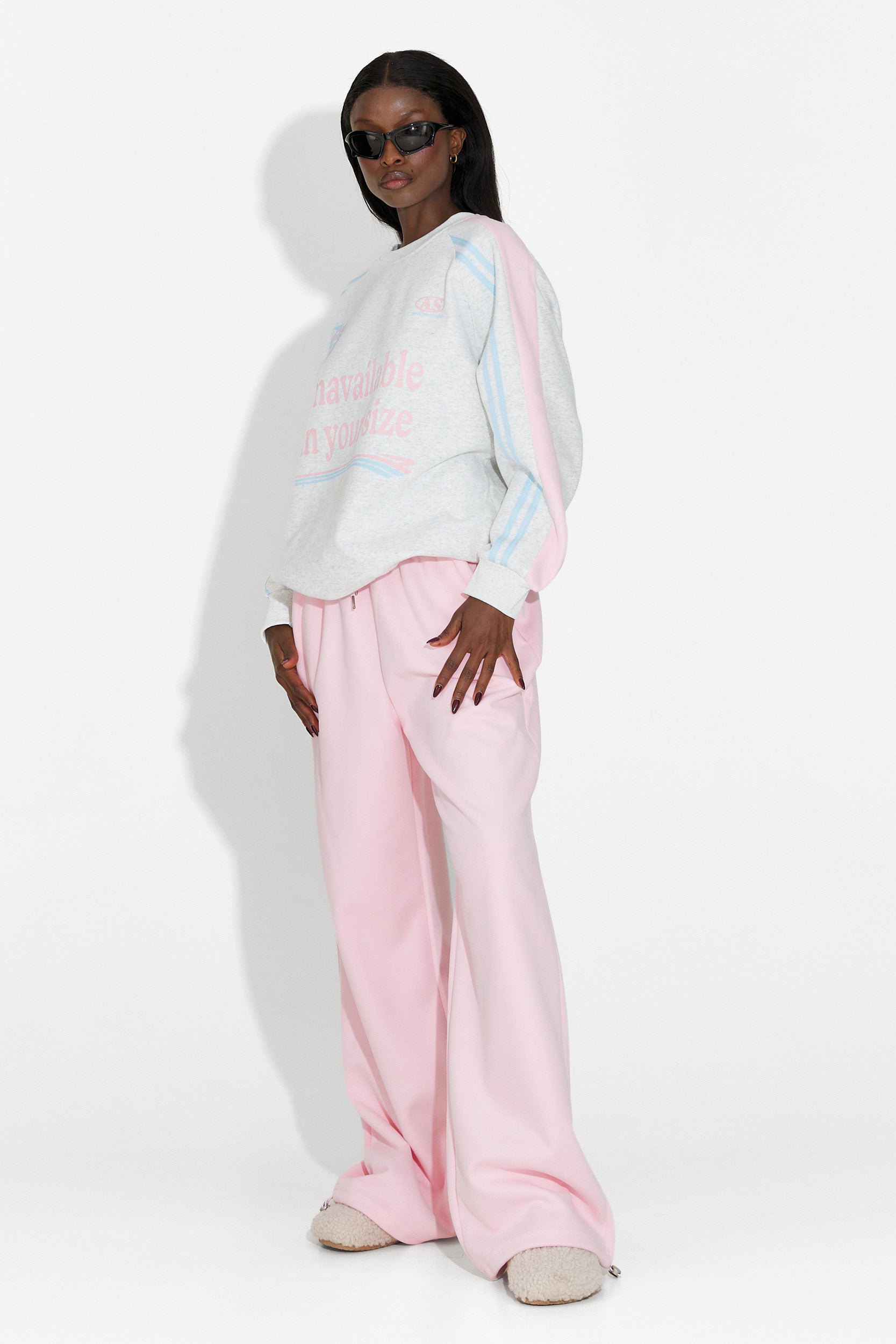 Damski dres casual różowy Darina Bogas