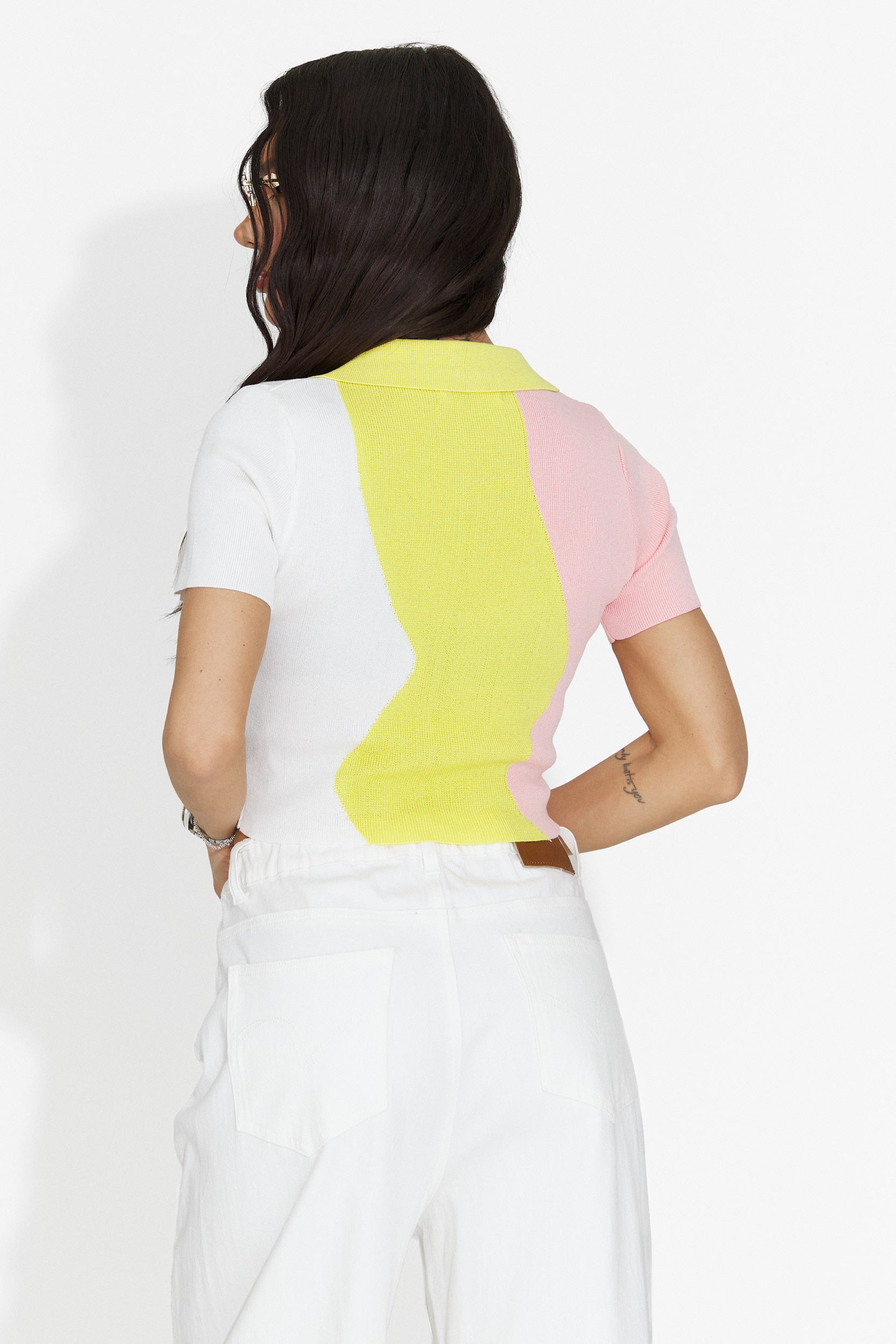 Oniana Bogas Lässiges Gelbes Damen-T-Shirt