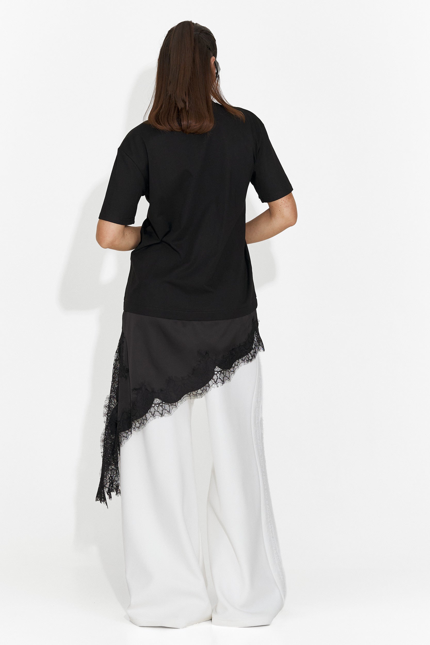 Women's casual black t-shirt Arkana Bogas