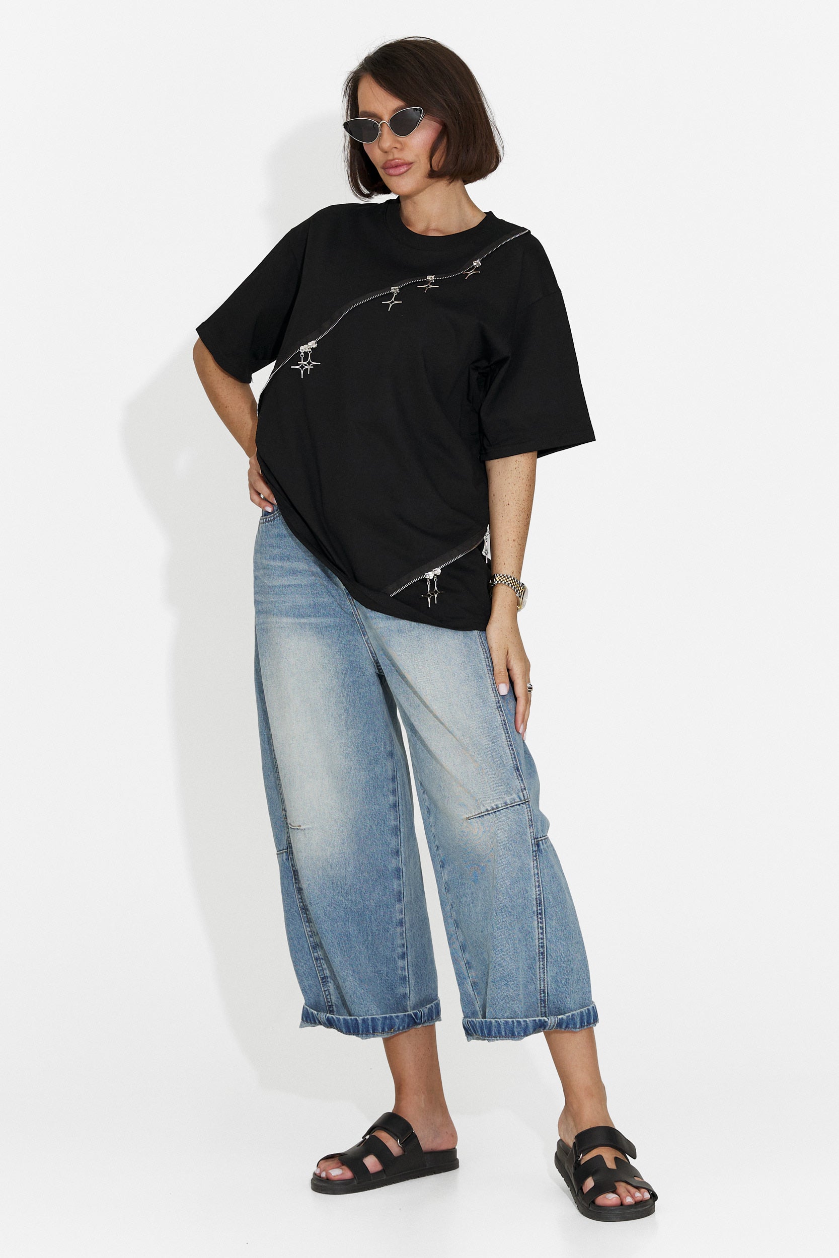 T-shirt décontracté noir à volants Bogas pour dames