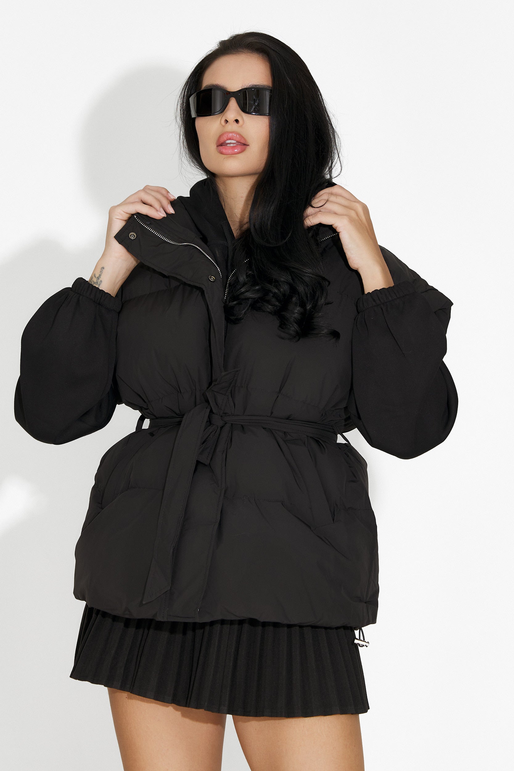 Kamizelka damska casual czarna Denoria Bogas