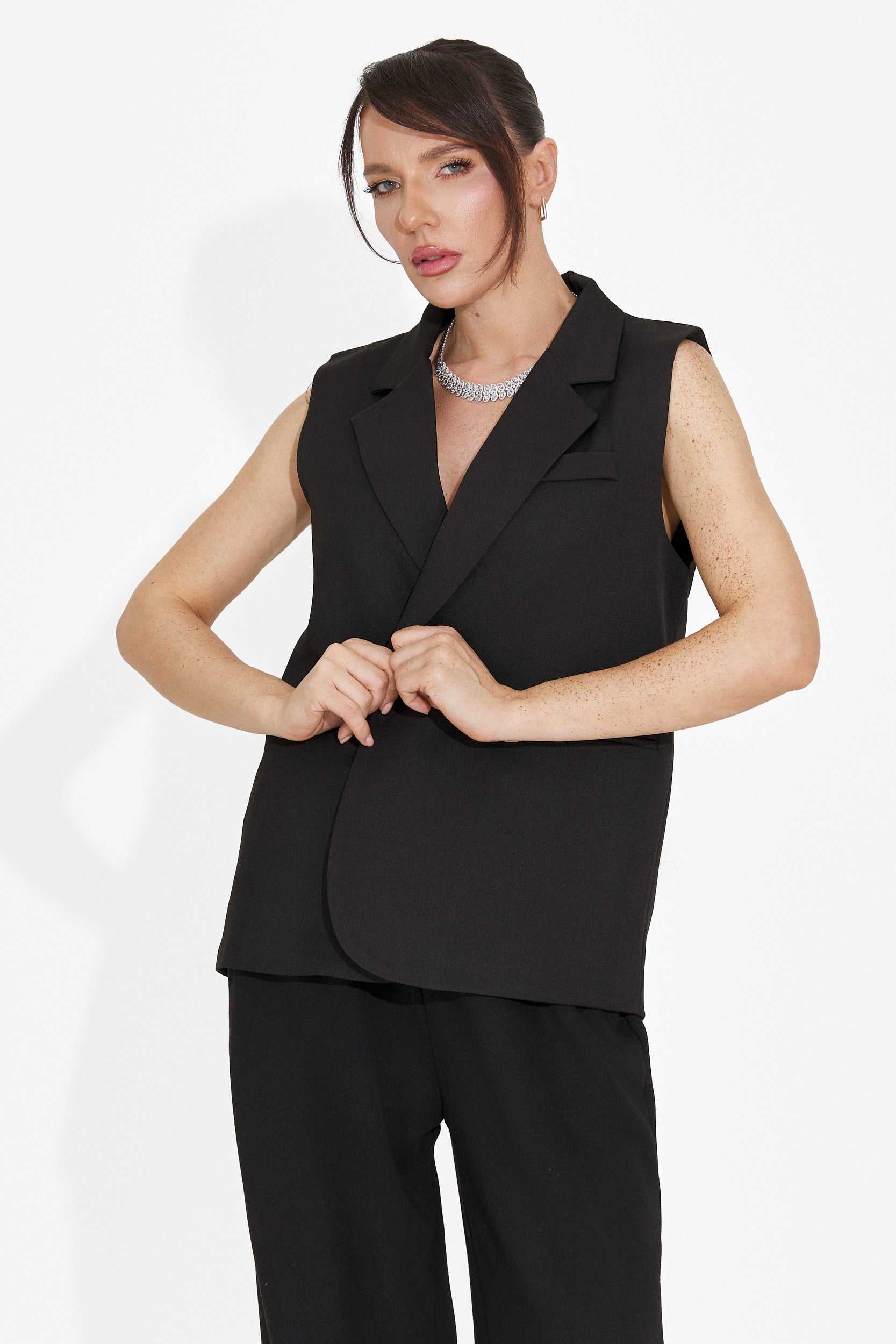 Ciela Bogas Elegantna Črna Damska Jopica