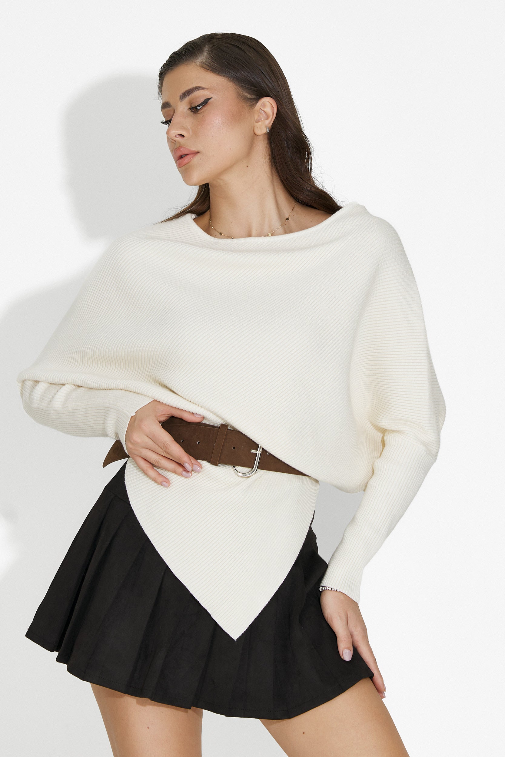 Women's casual beige blouse Vedala Bogas