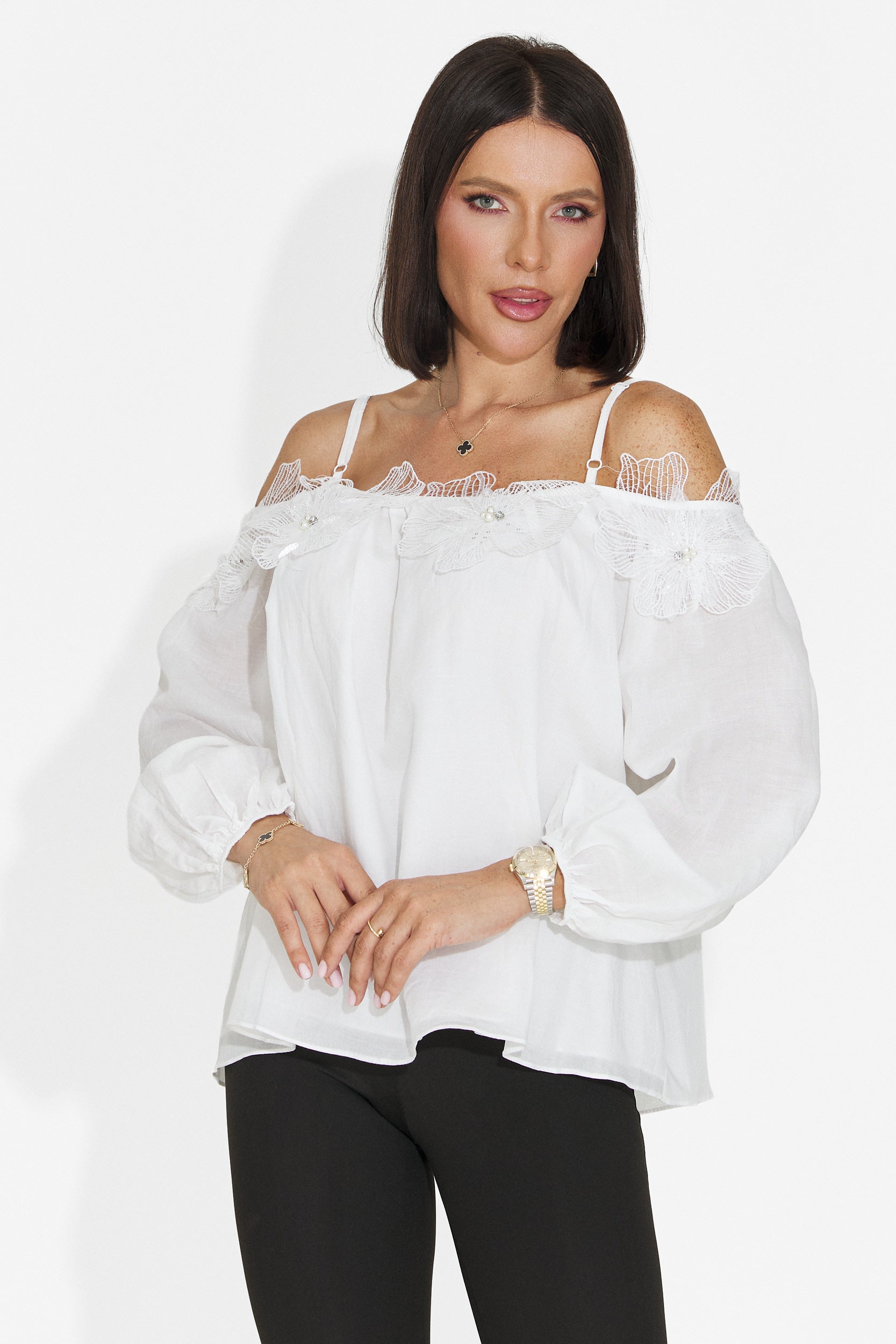 Elegant white women's blouse Agentica Bogas
