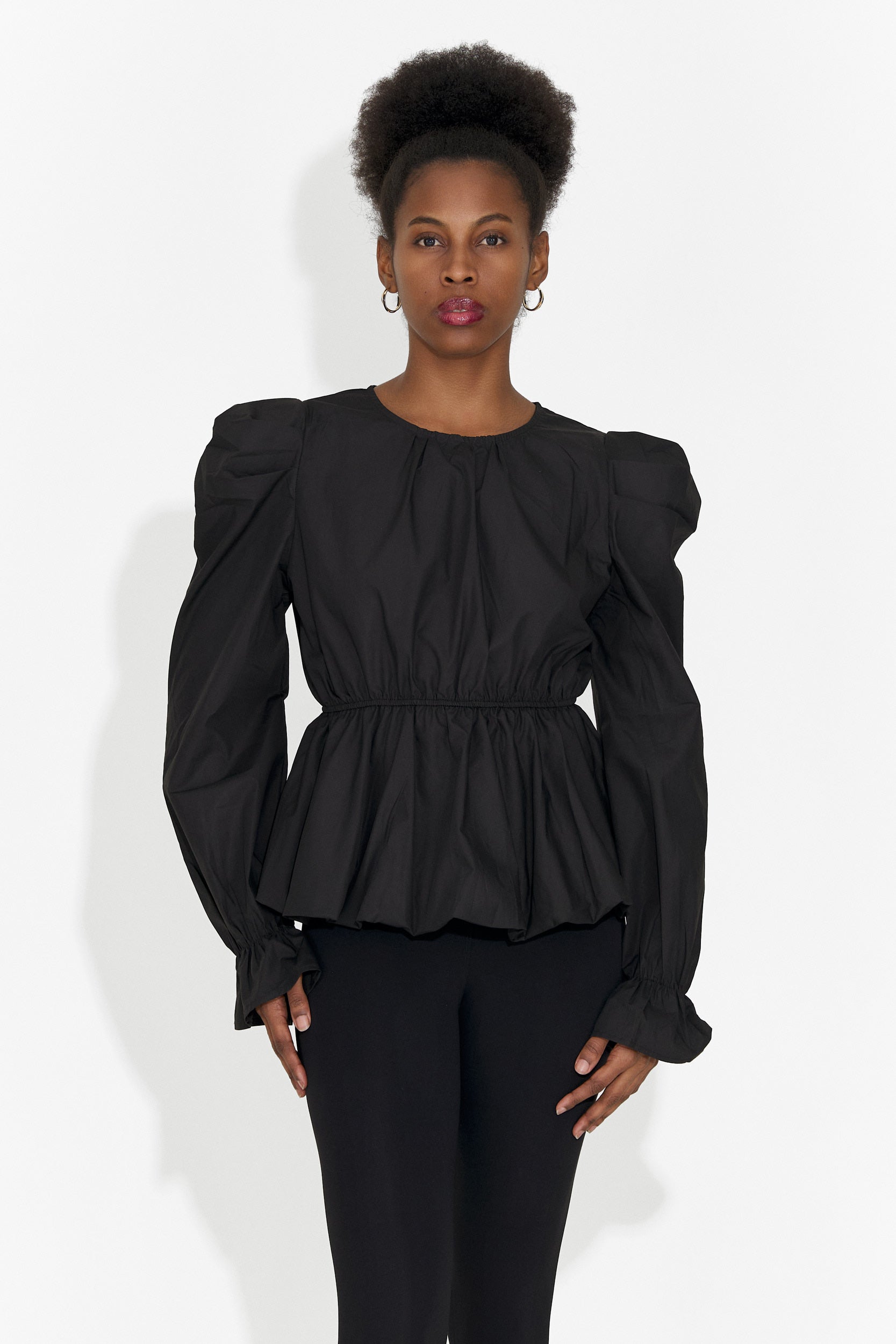 Lindalia Bogas Elegante Schwarze Damenbluse