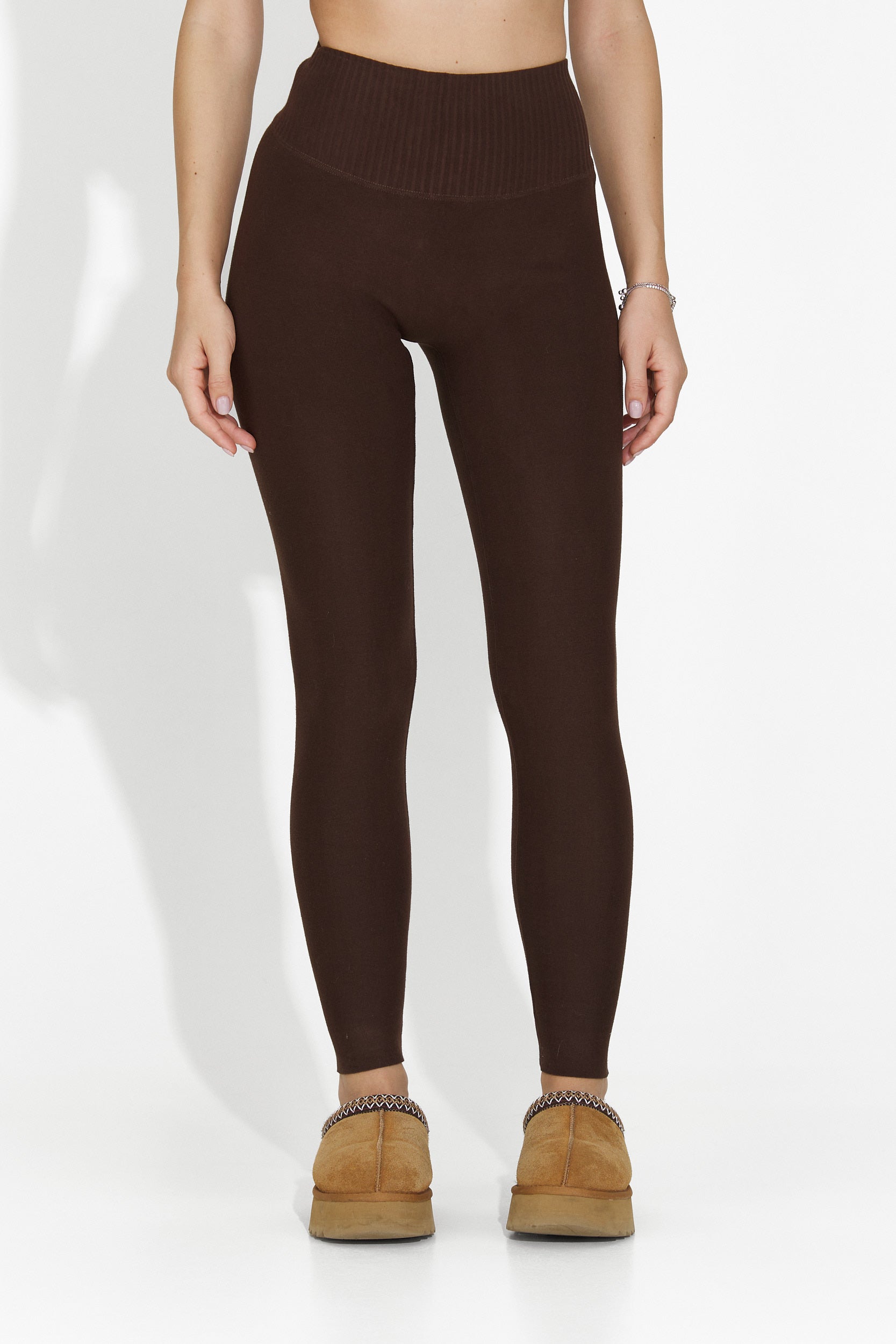 Michelina Bogas Medias de Compresión Cálidas Marrones