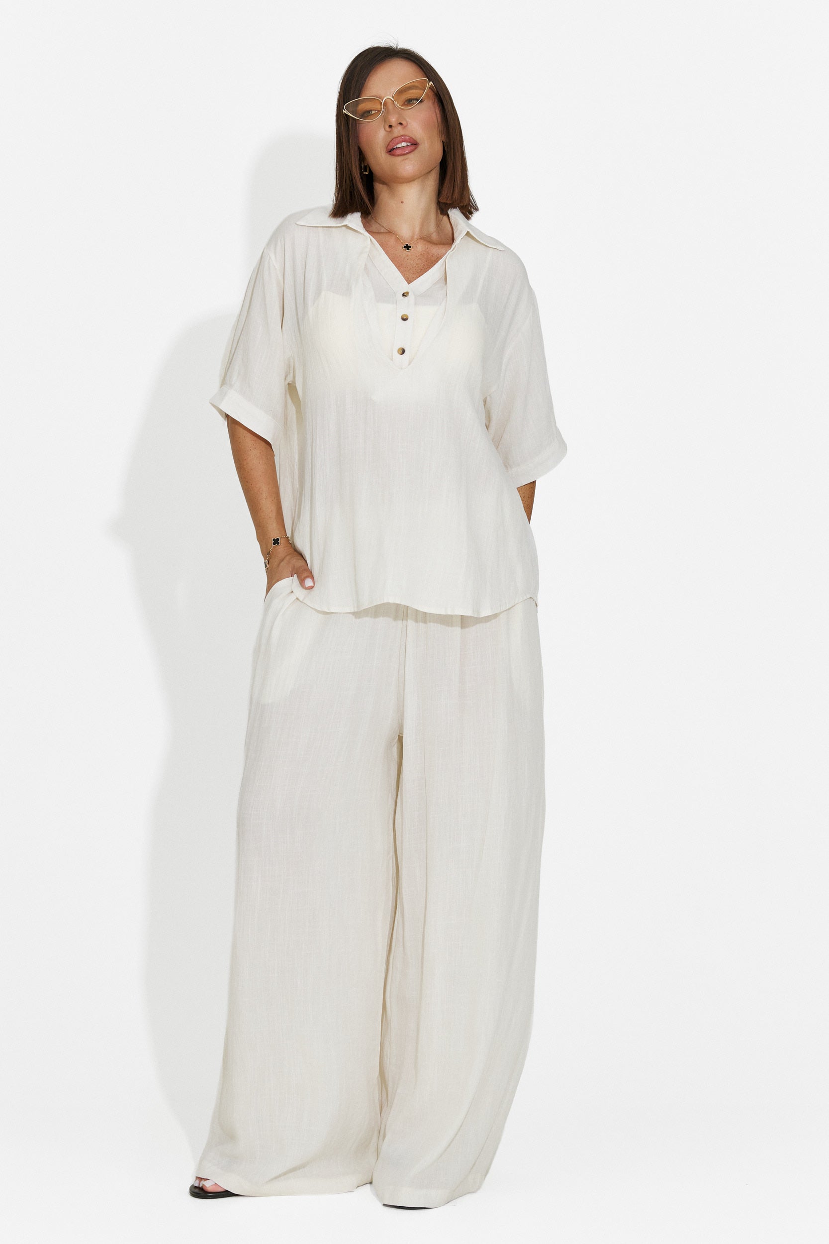 Women's set shirt + beige pants Anyela Bogas