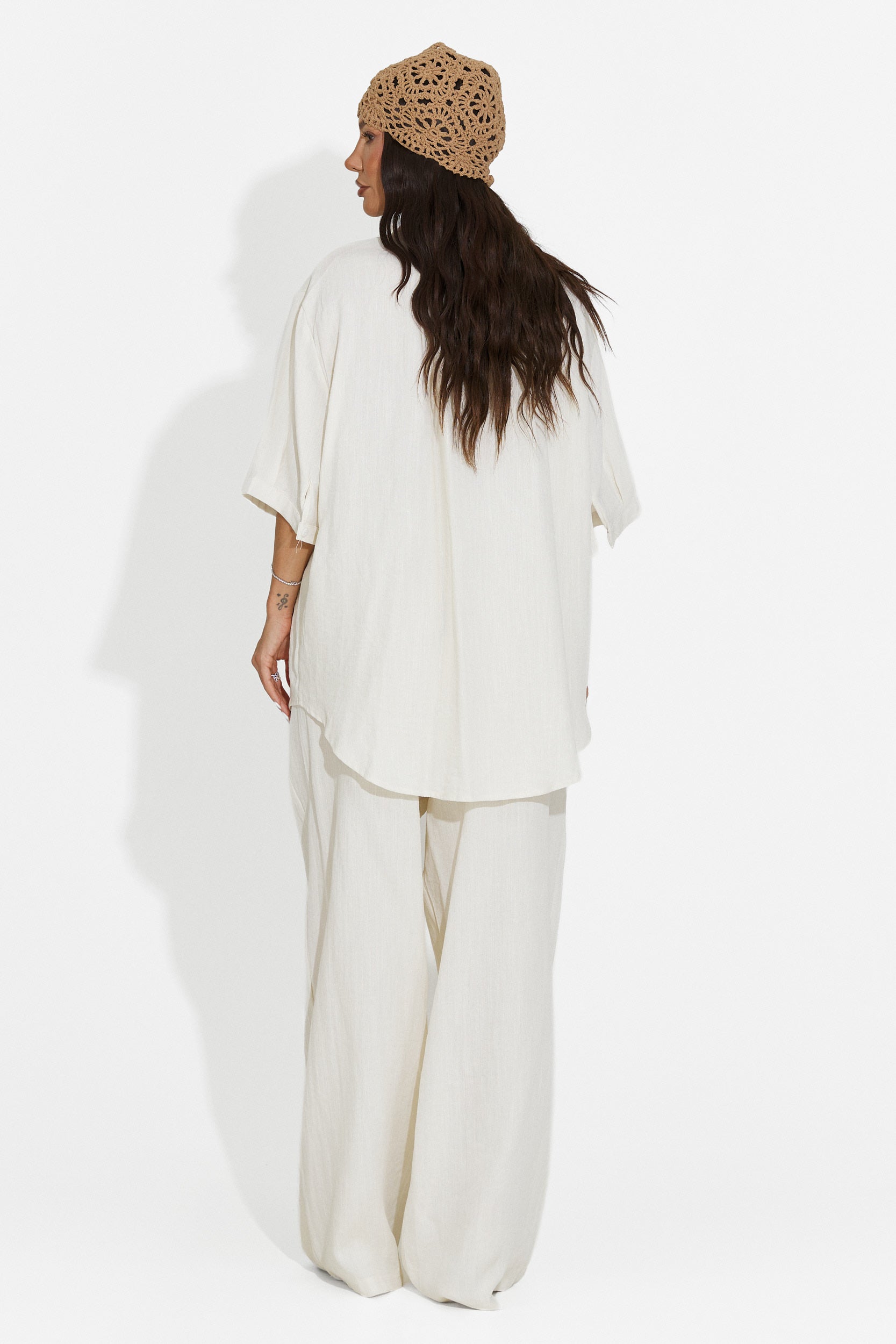 Conjunto de mujer camisa + pantalones beige Carolia Bogas