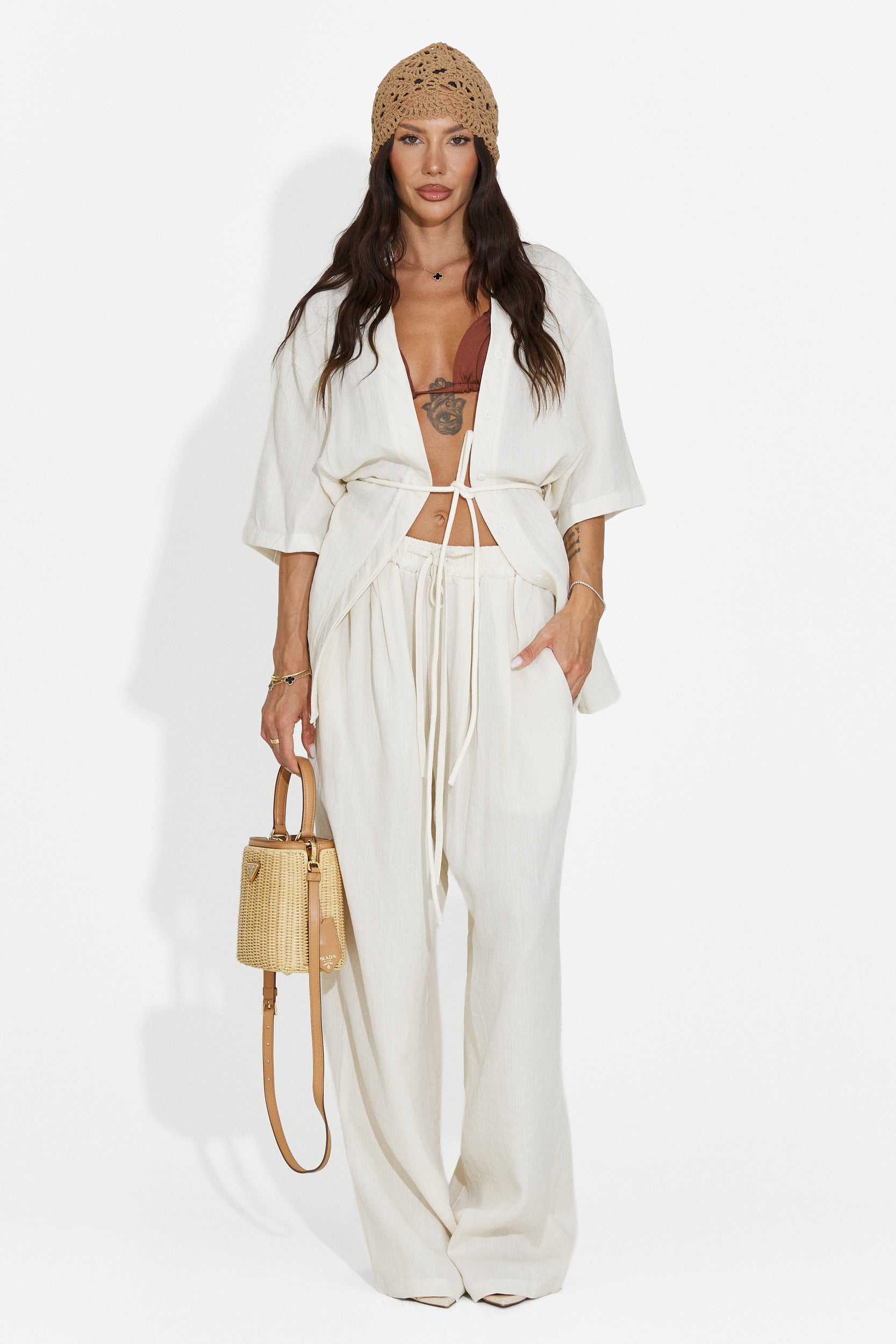 Conjunto de mujer camisa + pantalones beige Carolia Bogas