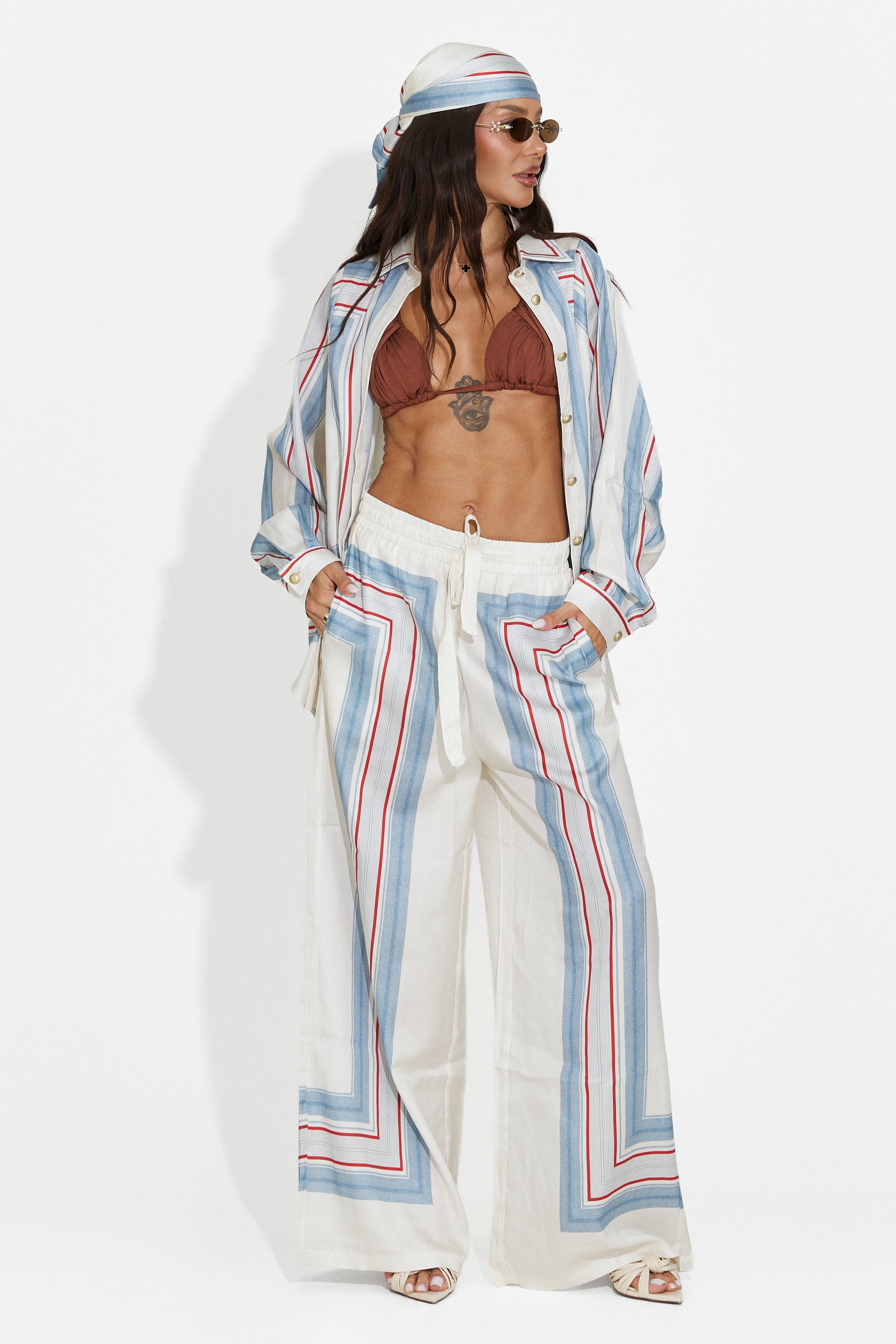 Women's set shirt + pants + light blue scarf Yalda Bogas